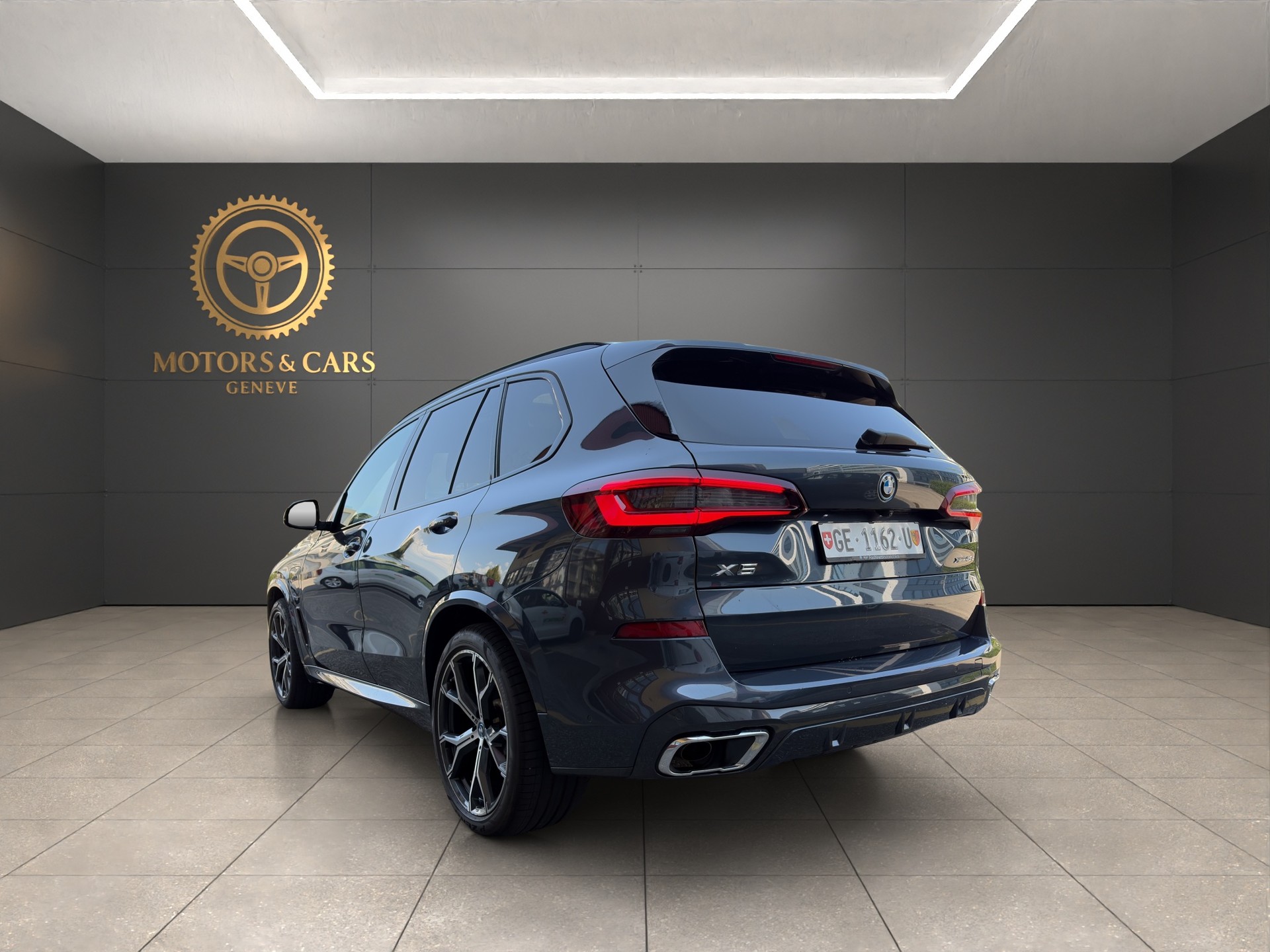BMW X5 xDrive45e M Sport Steptronic-image-6