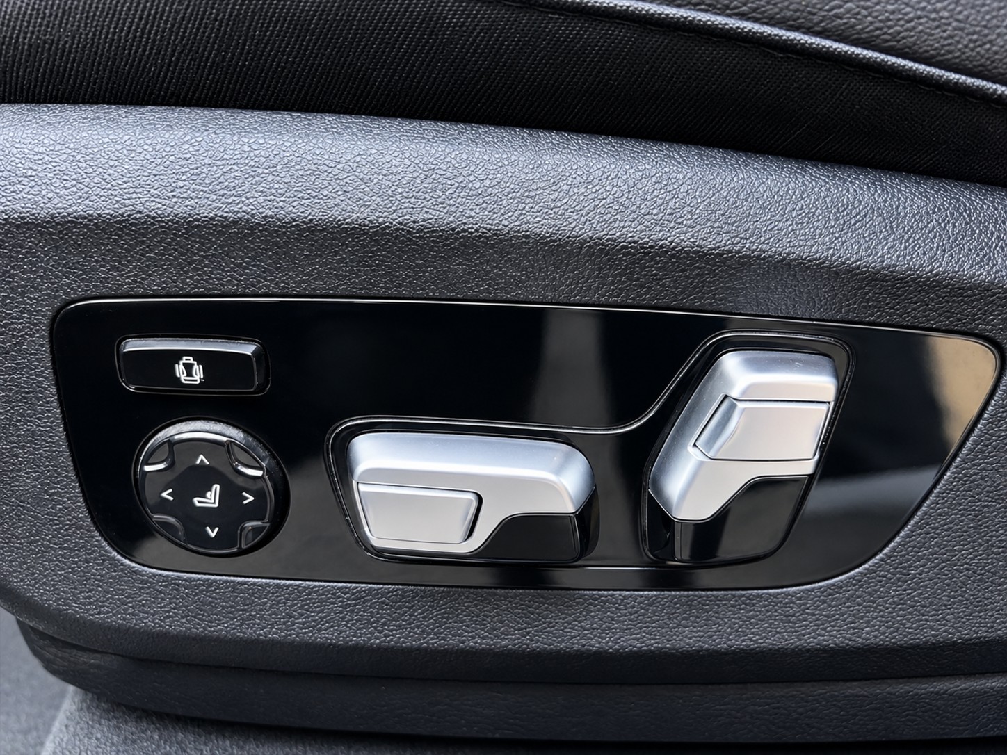 BMW X5 xDrive45e M Sport Steptronic-image-12