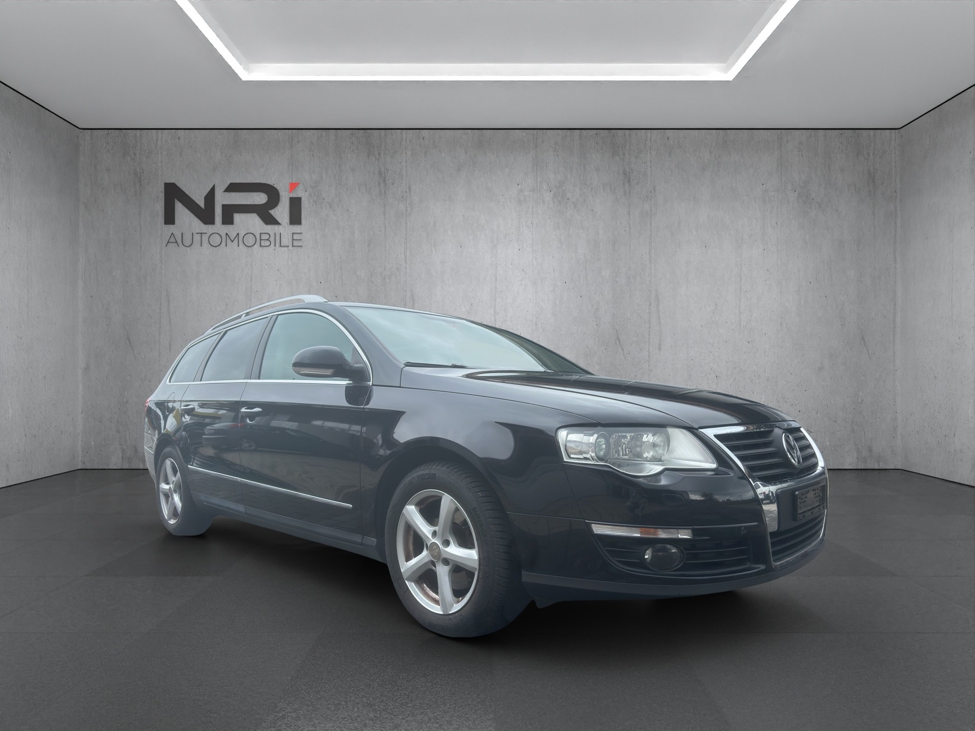 VW Passat Variant 1.4 TSI BlueMotion Value-showroom-element-2
