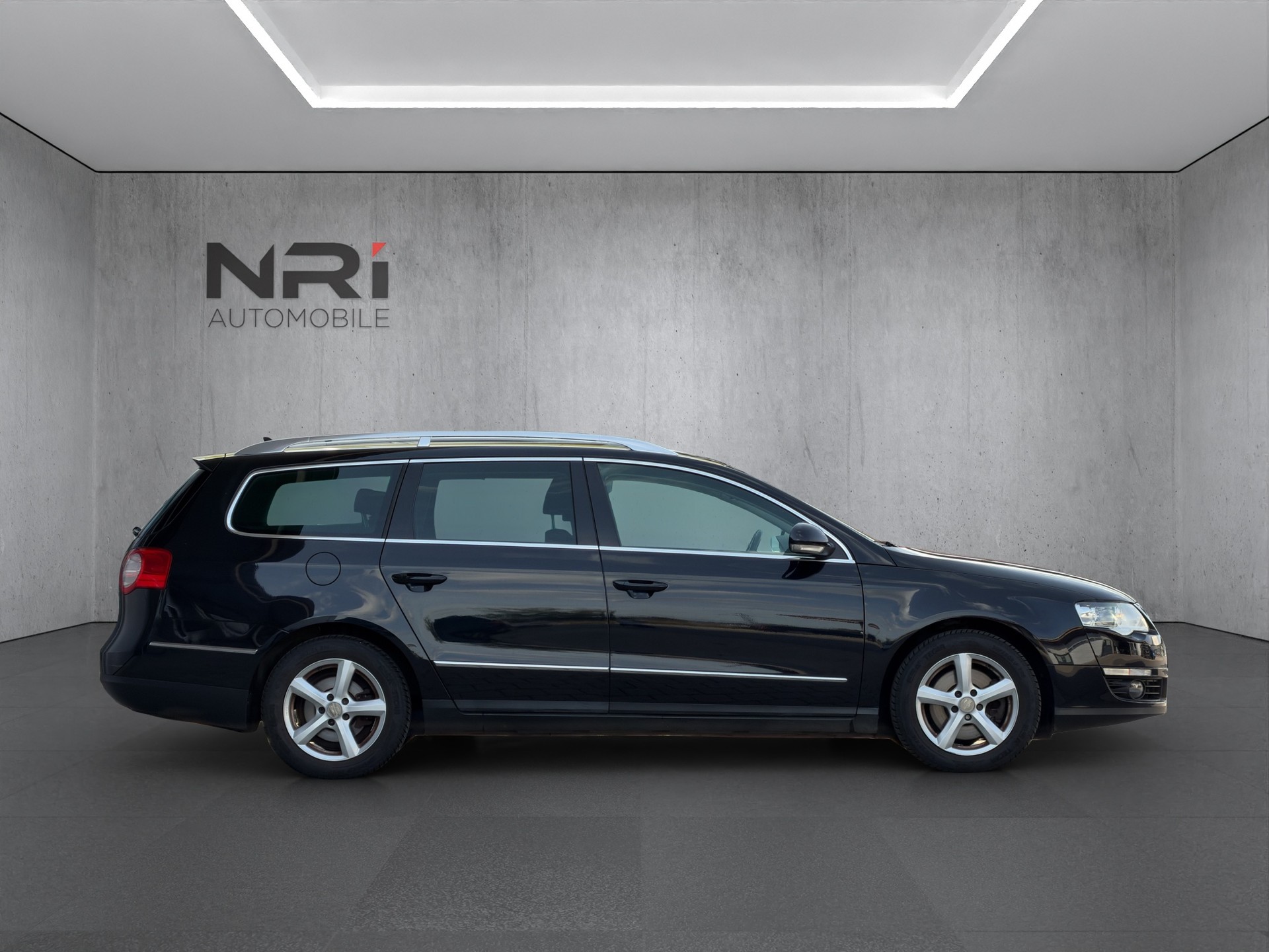 VW Passat Variant 1.4 TSI BlueMotion Value-showroom-element-3