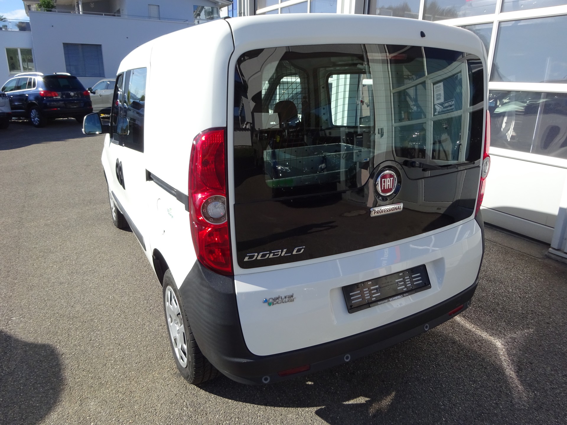FIAT Gas /Benzin-showroom-element-1