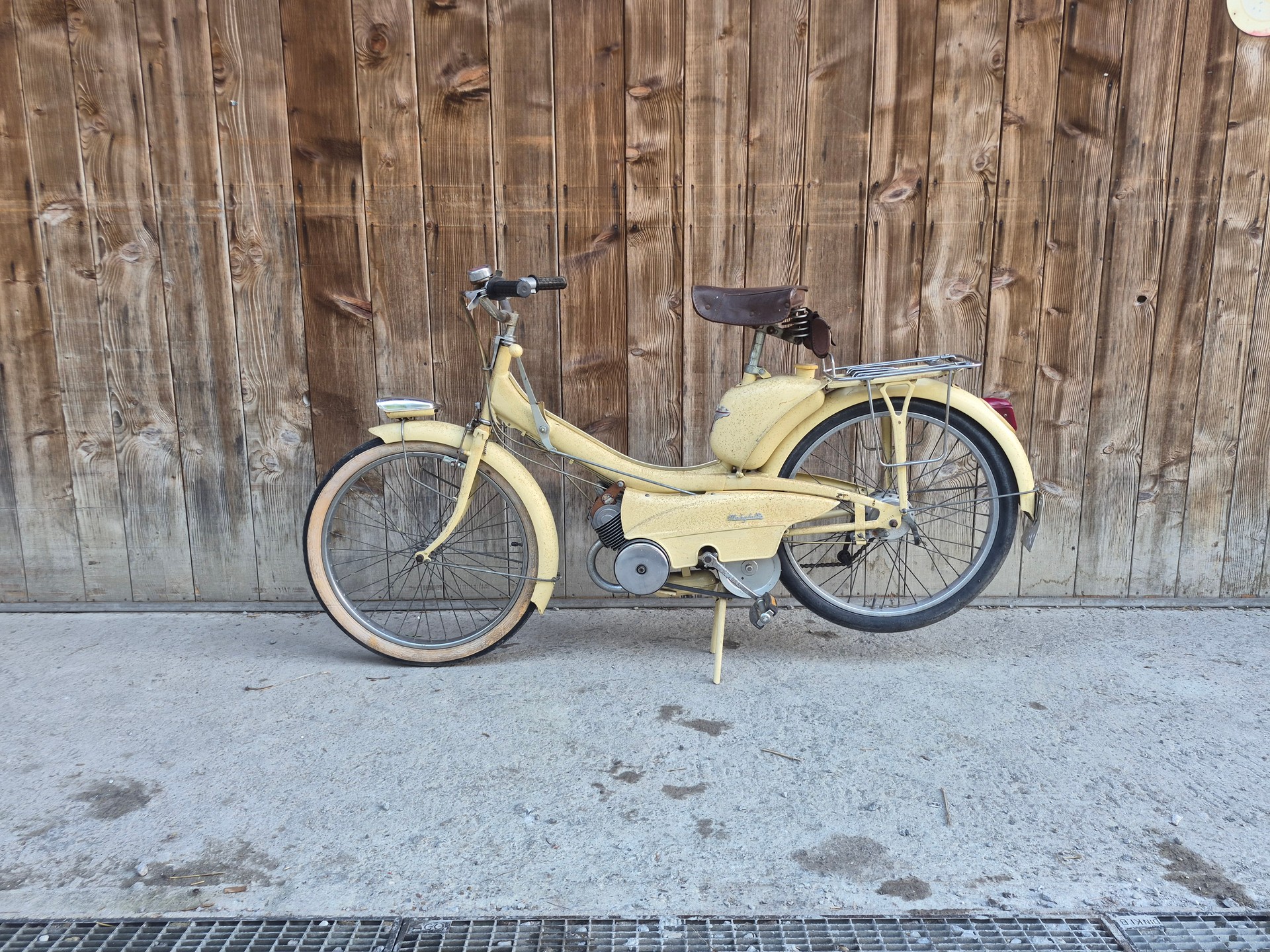 MOTOBECANE Mobylette-image-0