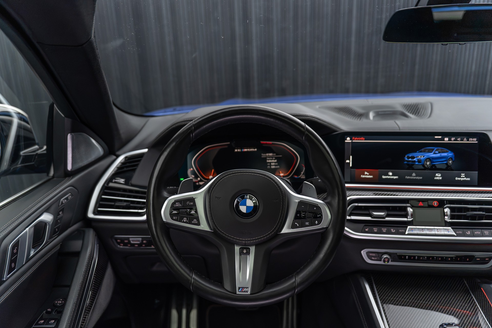 BMW X6 M50d-image-8