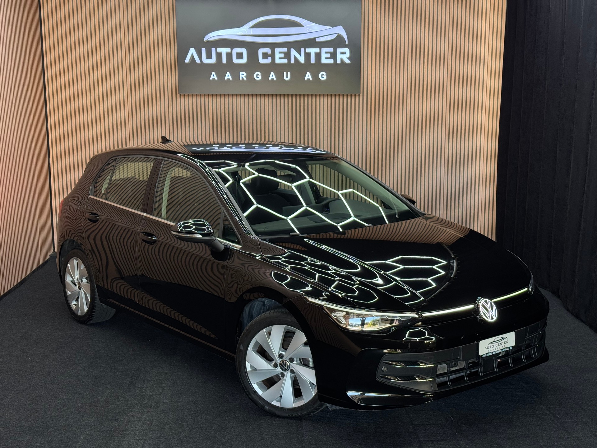 VW Golf VIII 2.0 TDI Style DSG *ab CHF 249.-/ Monat*