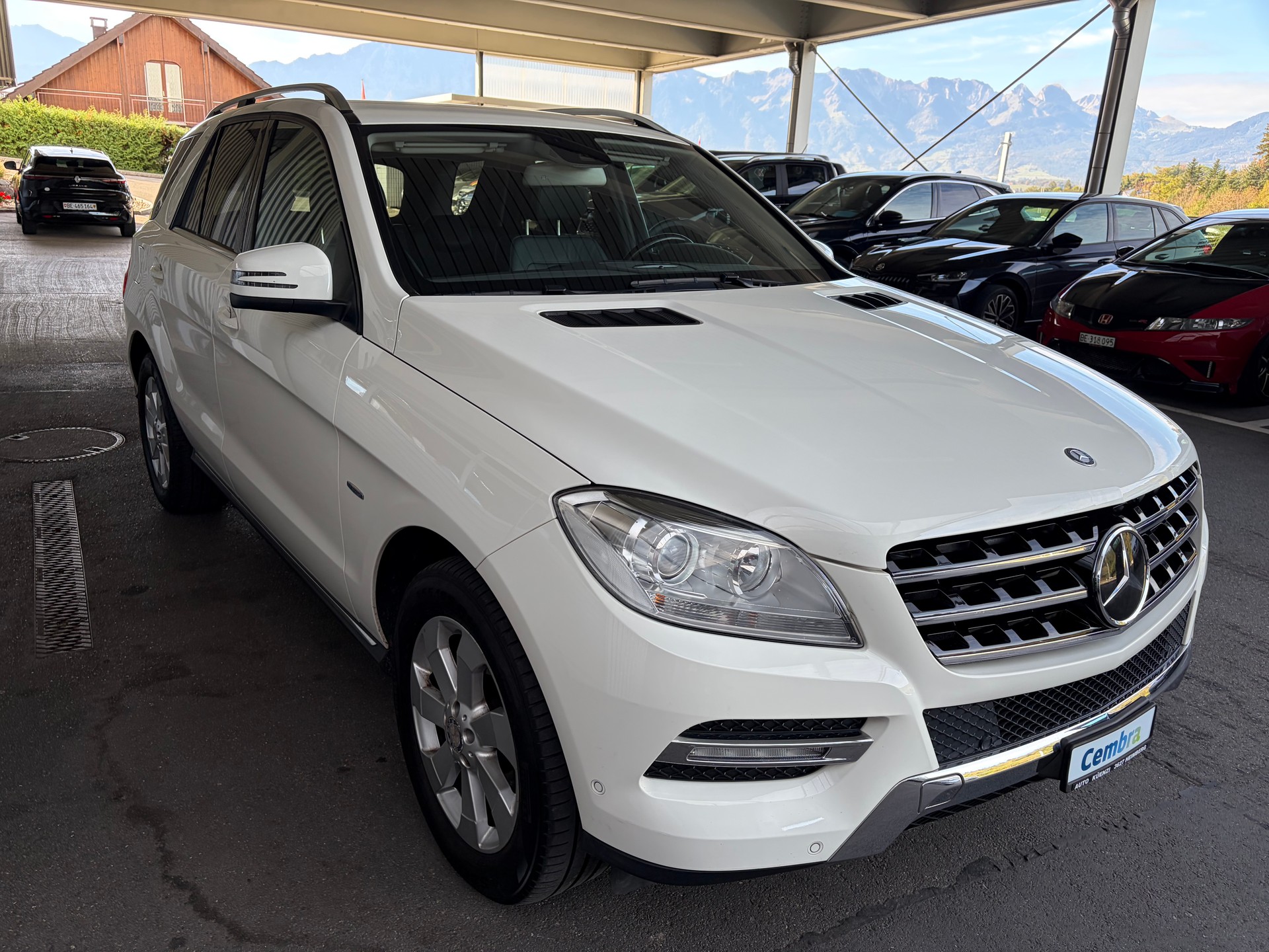 MERCEDES-BENZ ML 350 BlueTEC Edition 4Matic 7G-Tronic. AHK 3.500 kg-showroom-element-1