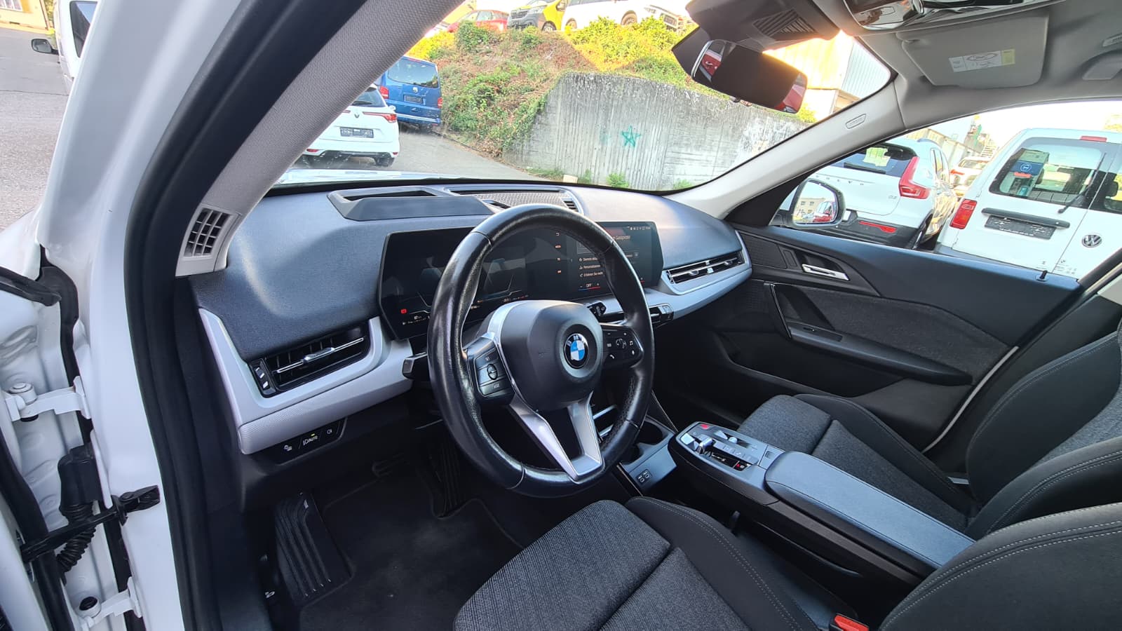 BMW X1 xDrive 20d 48V ** Gr-Navi ** RF-Kamera 360° ** Anh-Kupplung ** Sitzheizung ** H-UP-Disp ** PDC V+H ** Neues Modell 2023 **-image-20