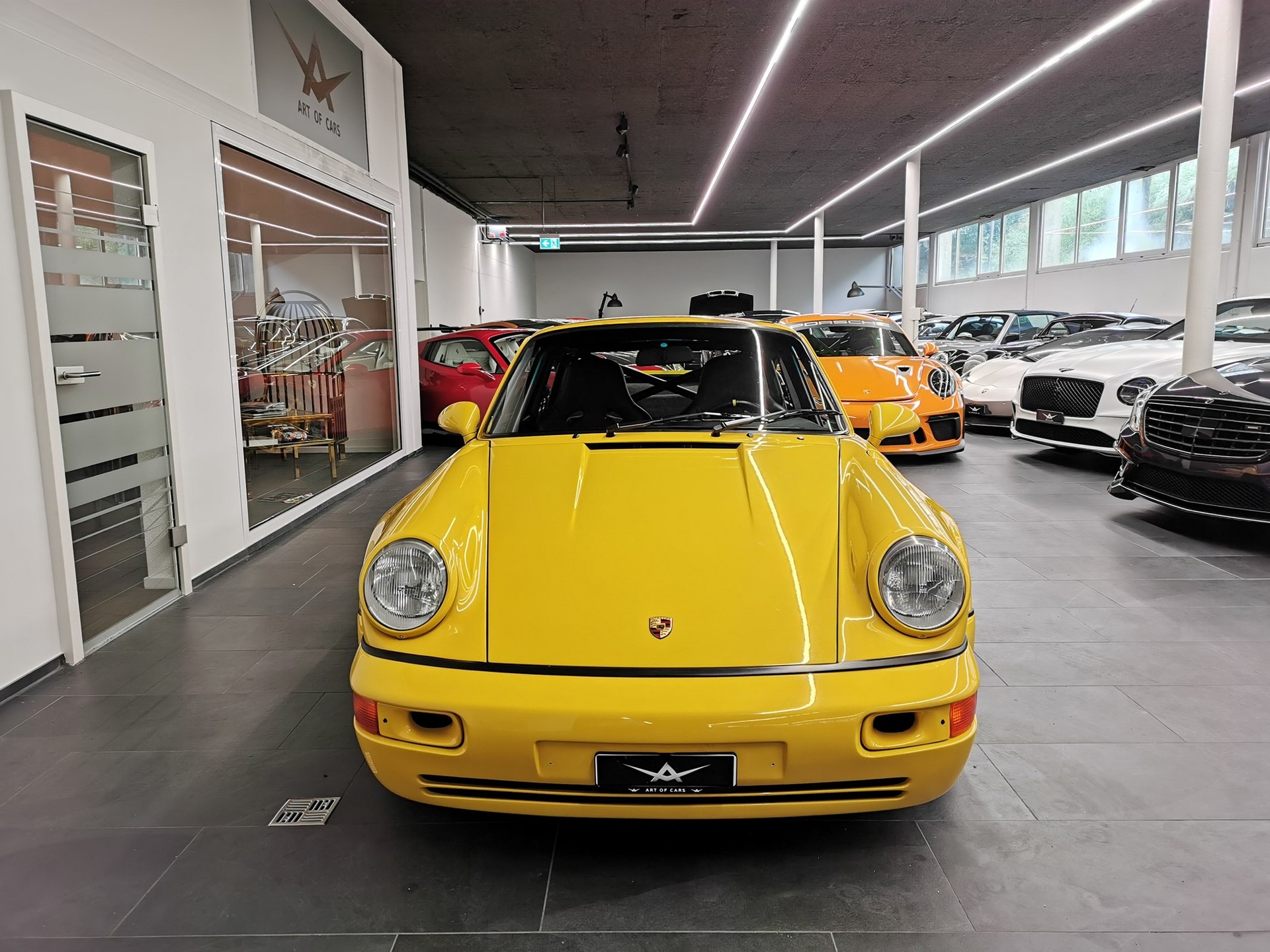 PORSCHE 911 Turbo II 3.3 Turbo S Leichtbau VETERAN OLDTIMER-image-1