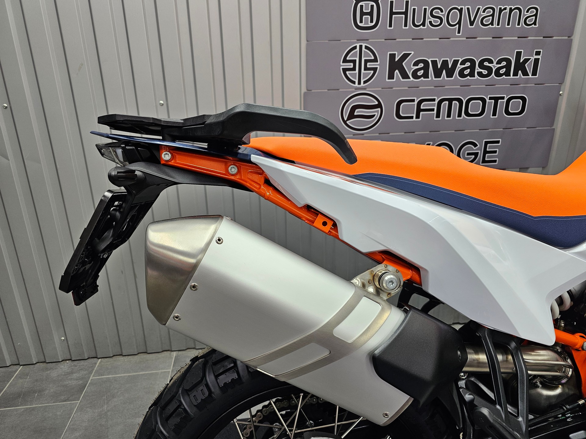 KTM 890 Adventure R-image-4