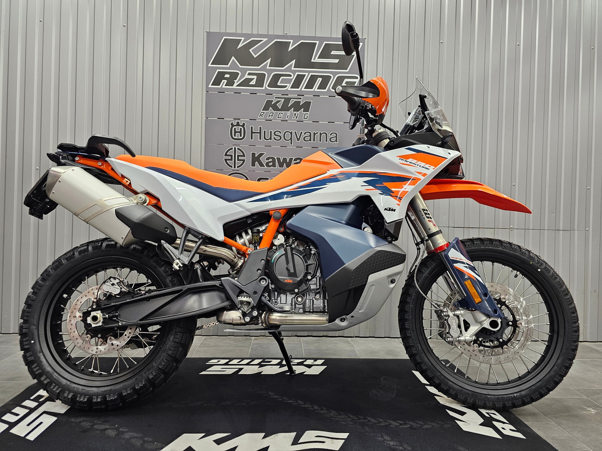 KTM 890 Adventure R-image-1