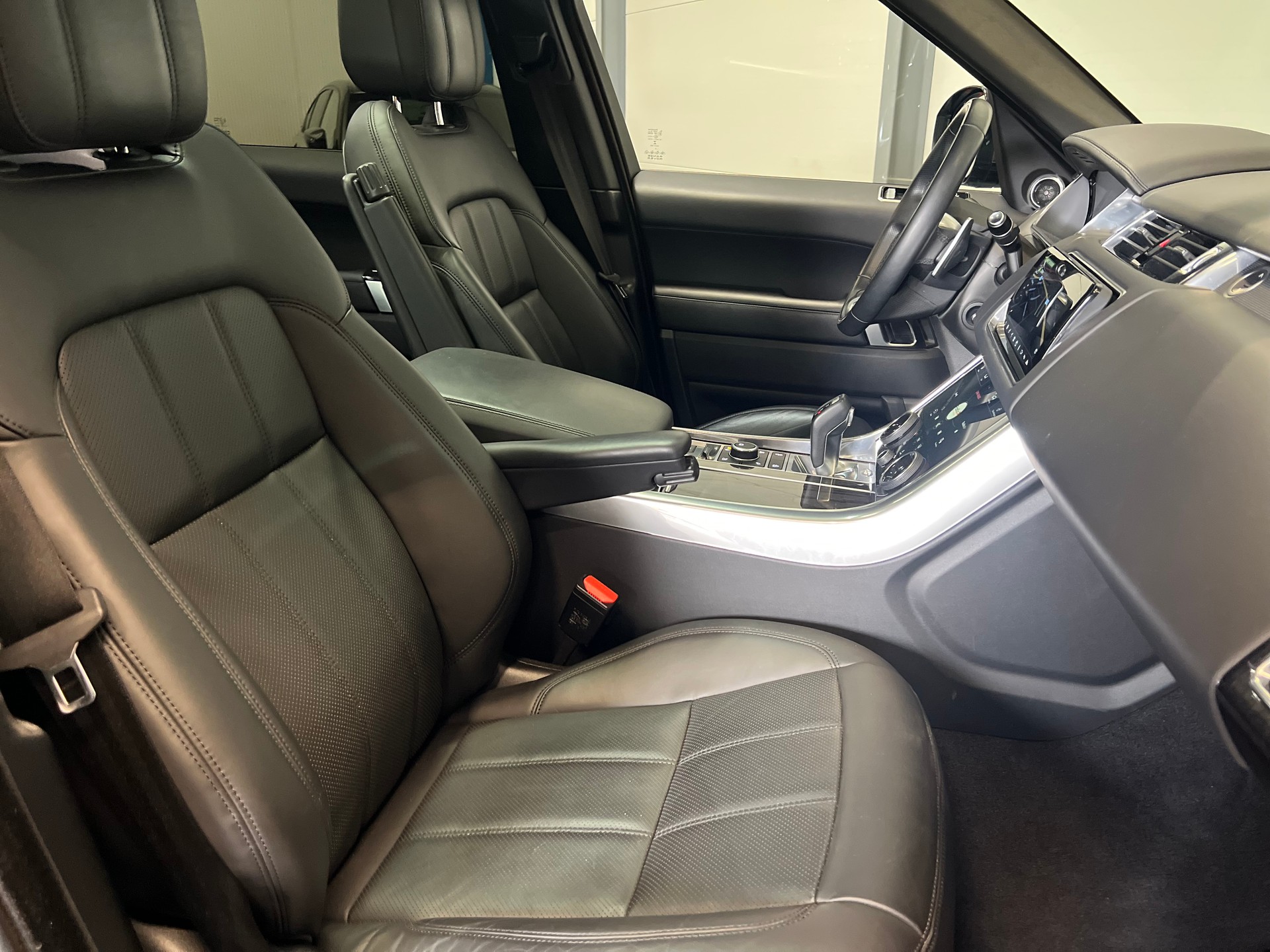 LAND ROVER Range Rover Sport 5.0 V8 SC HSE Dynamic-image-7