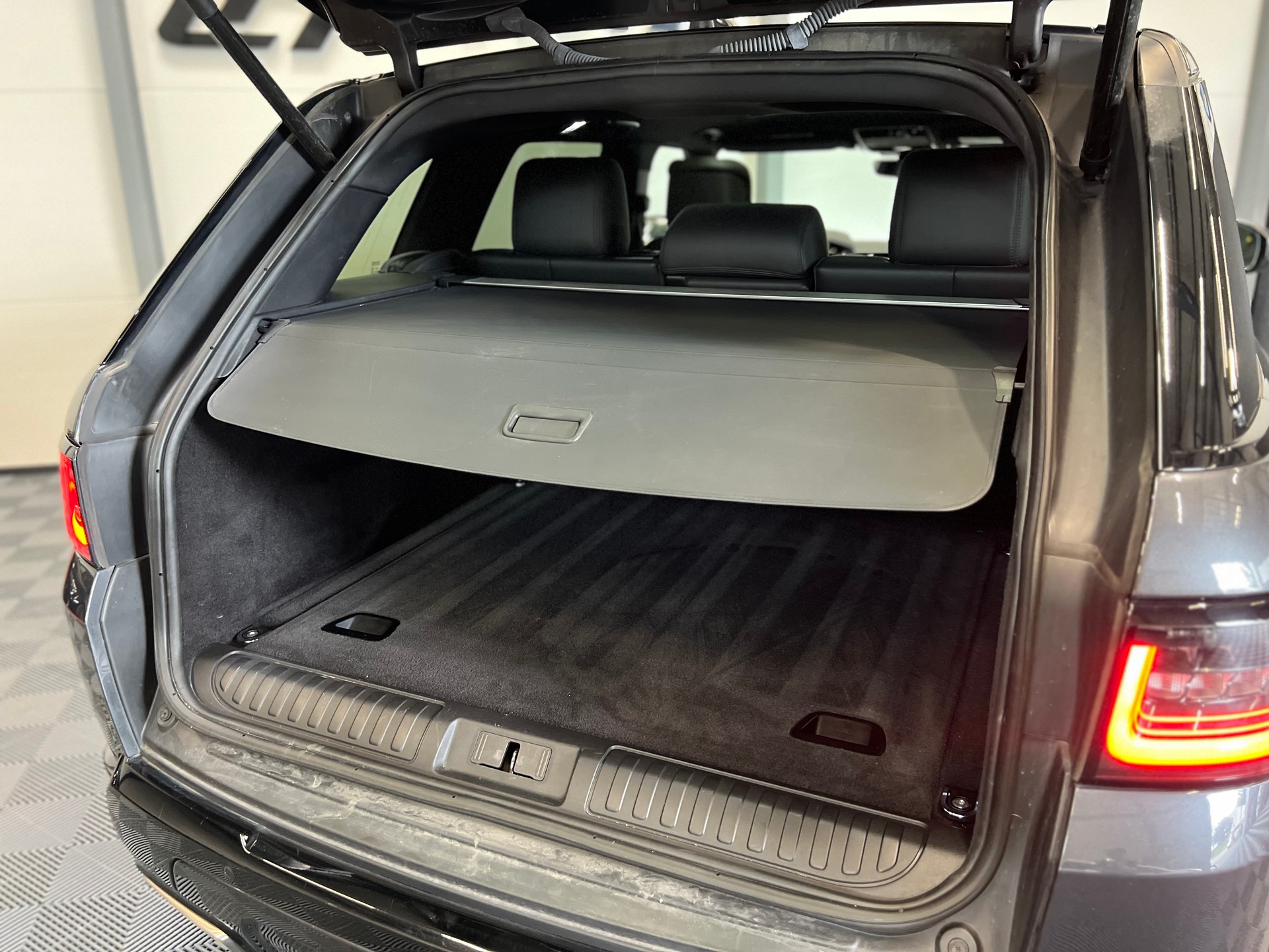 LAND ROVER Range Rover Sport 5.0 V8 SC HSE Dynamic-image-10