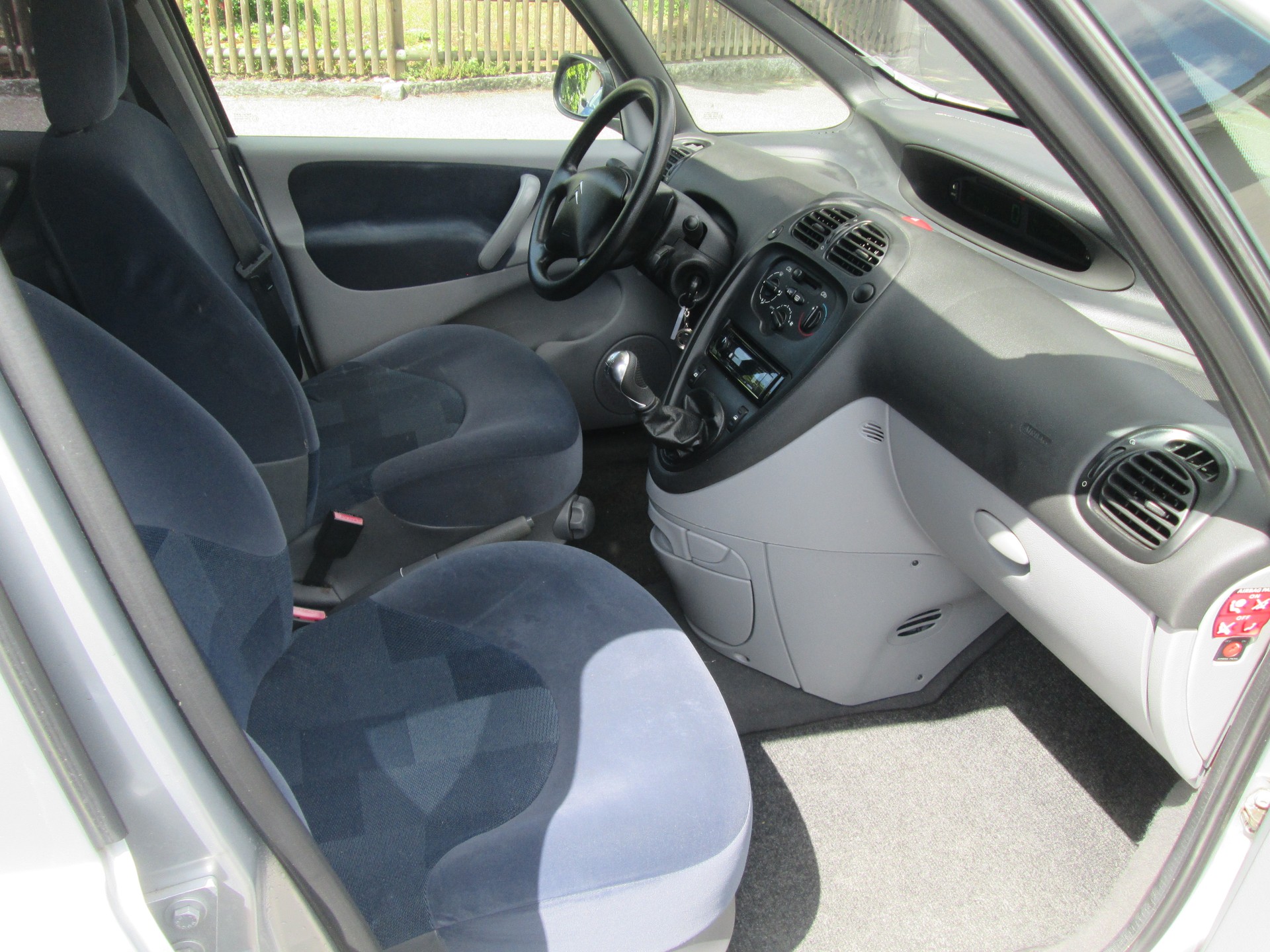CITROEN Xsara Picasso 1.6i X-image-12
