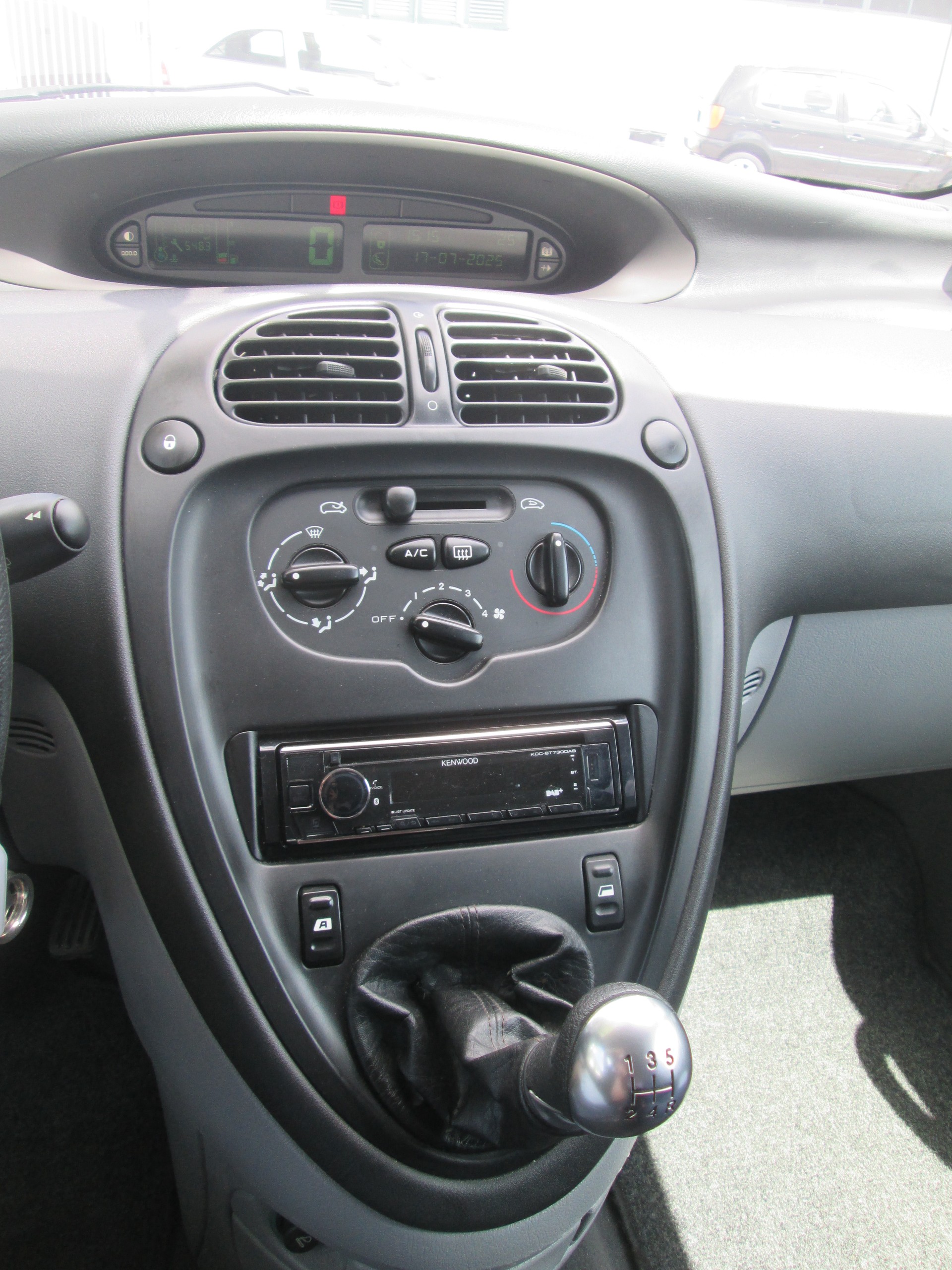 CITROEN Xsara Picasso 1.6i X-image-8