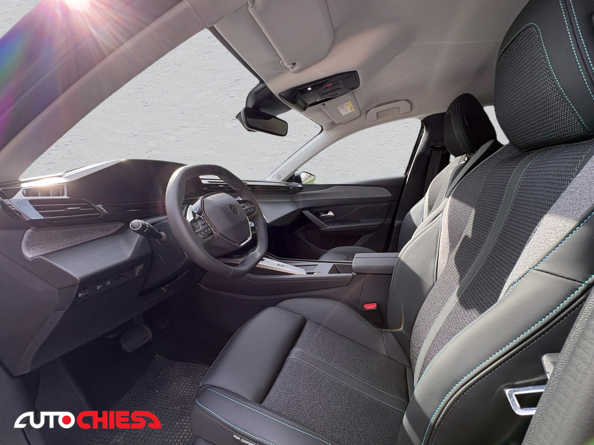 PEUGEOT 308 SW 1.6 PHEV 180 Allure-image-21