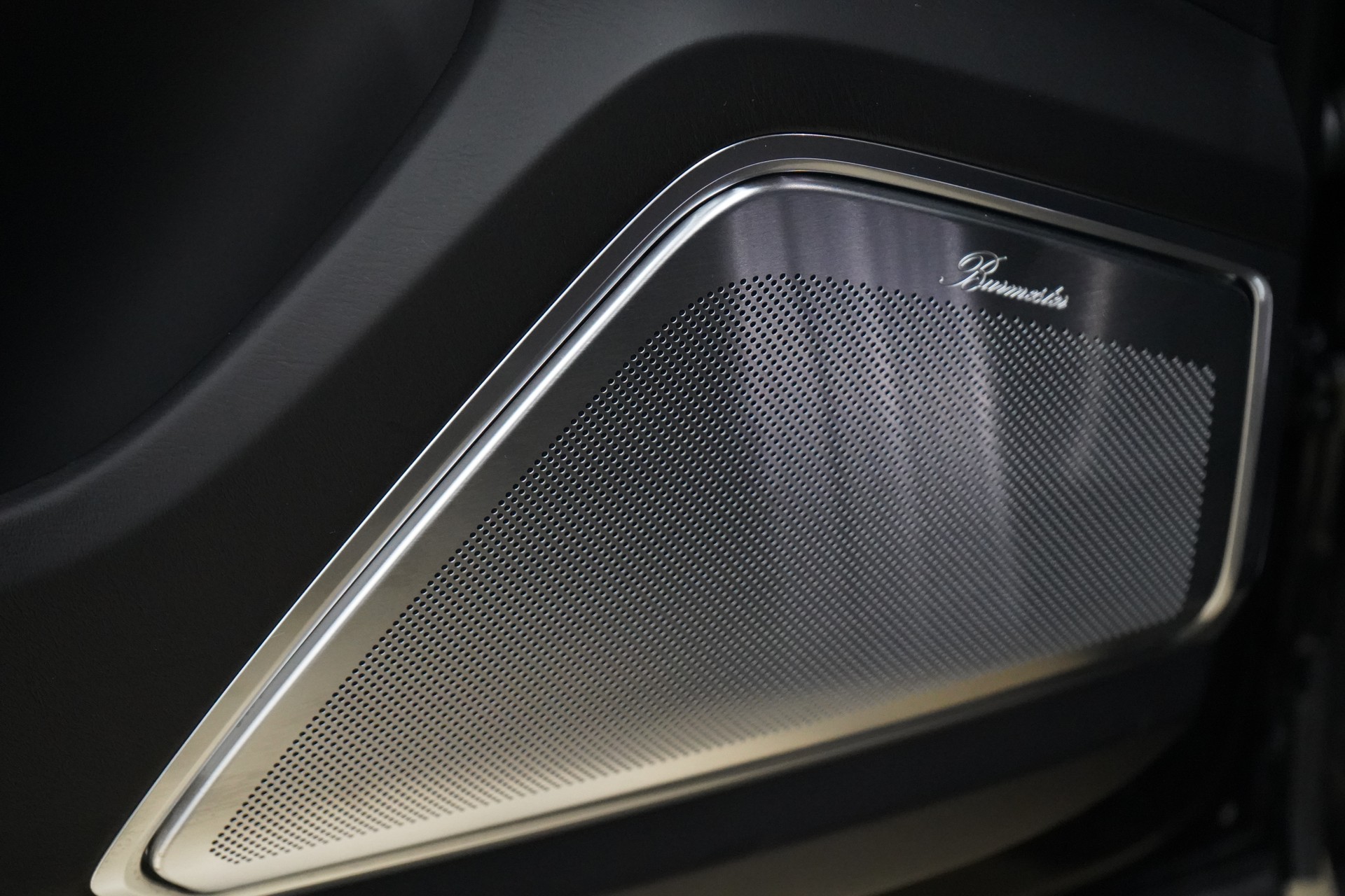 PORSCHE Cayenne Turbo GT-image-19
