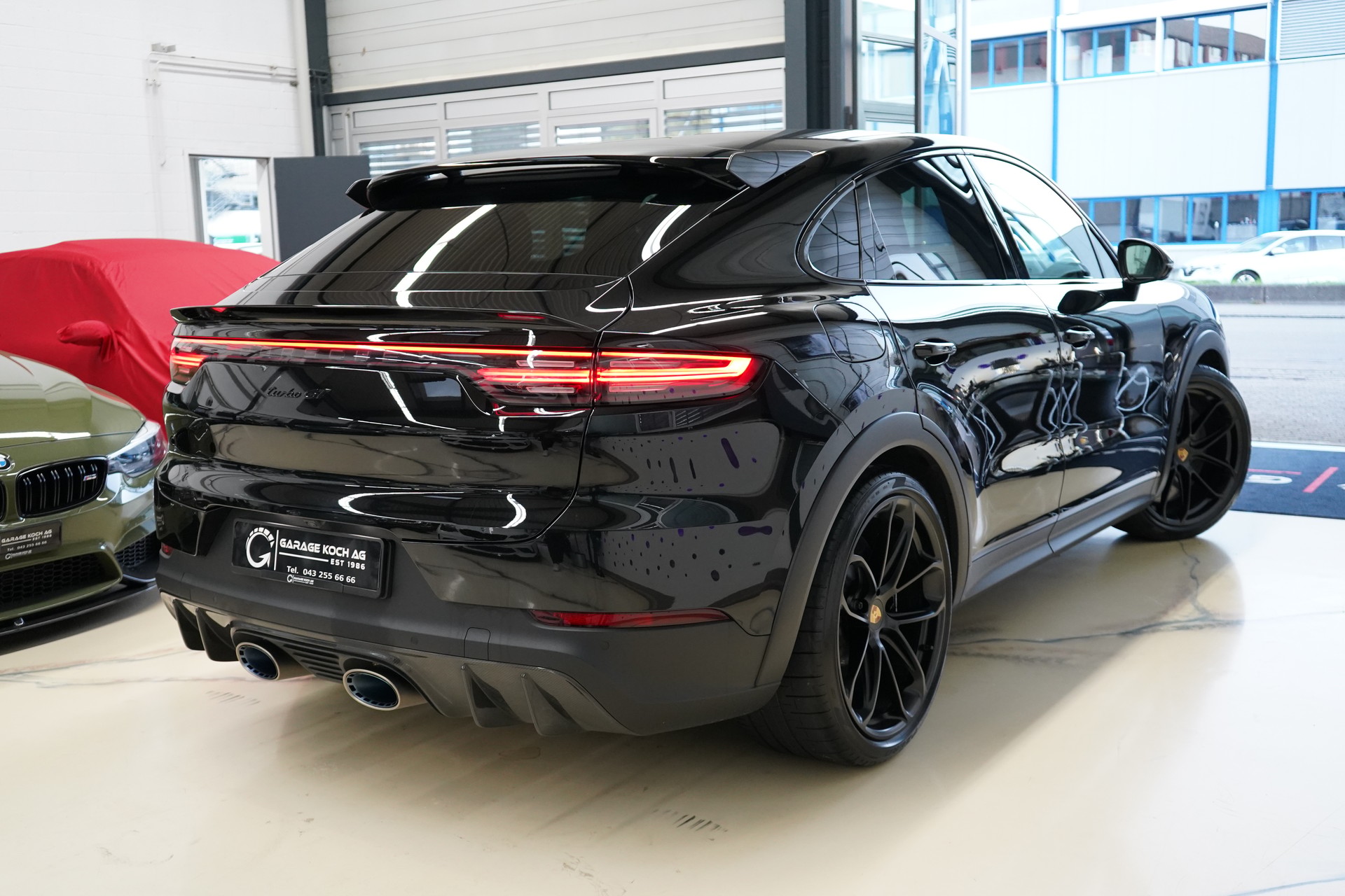 PORSCHE Cayenne Turbo GT-image-4