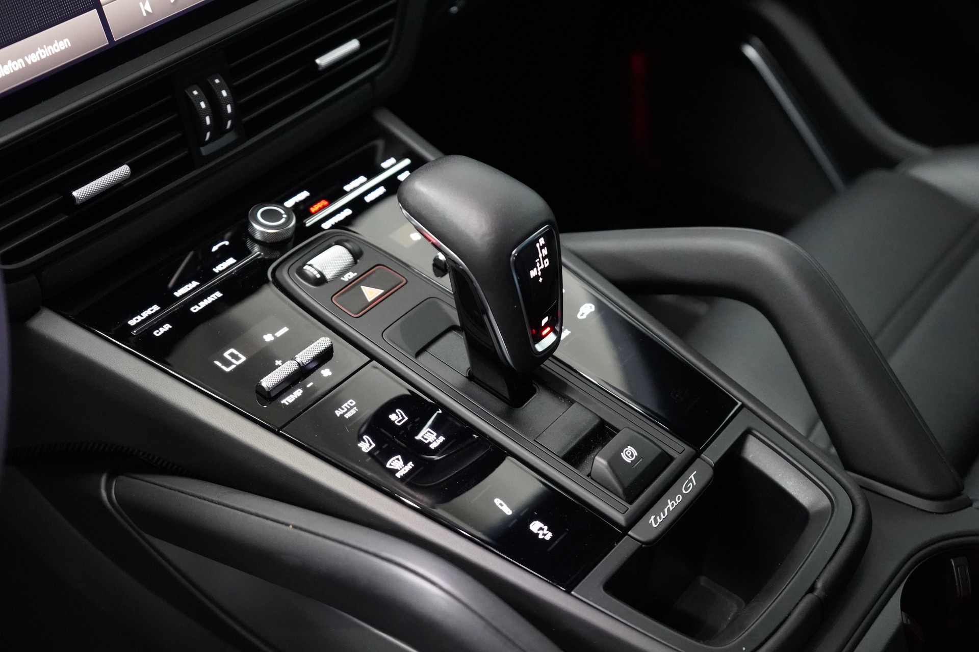 PORSCHE Cayenne Turbo GT-image-18