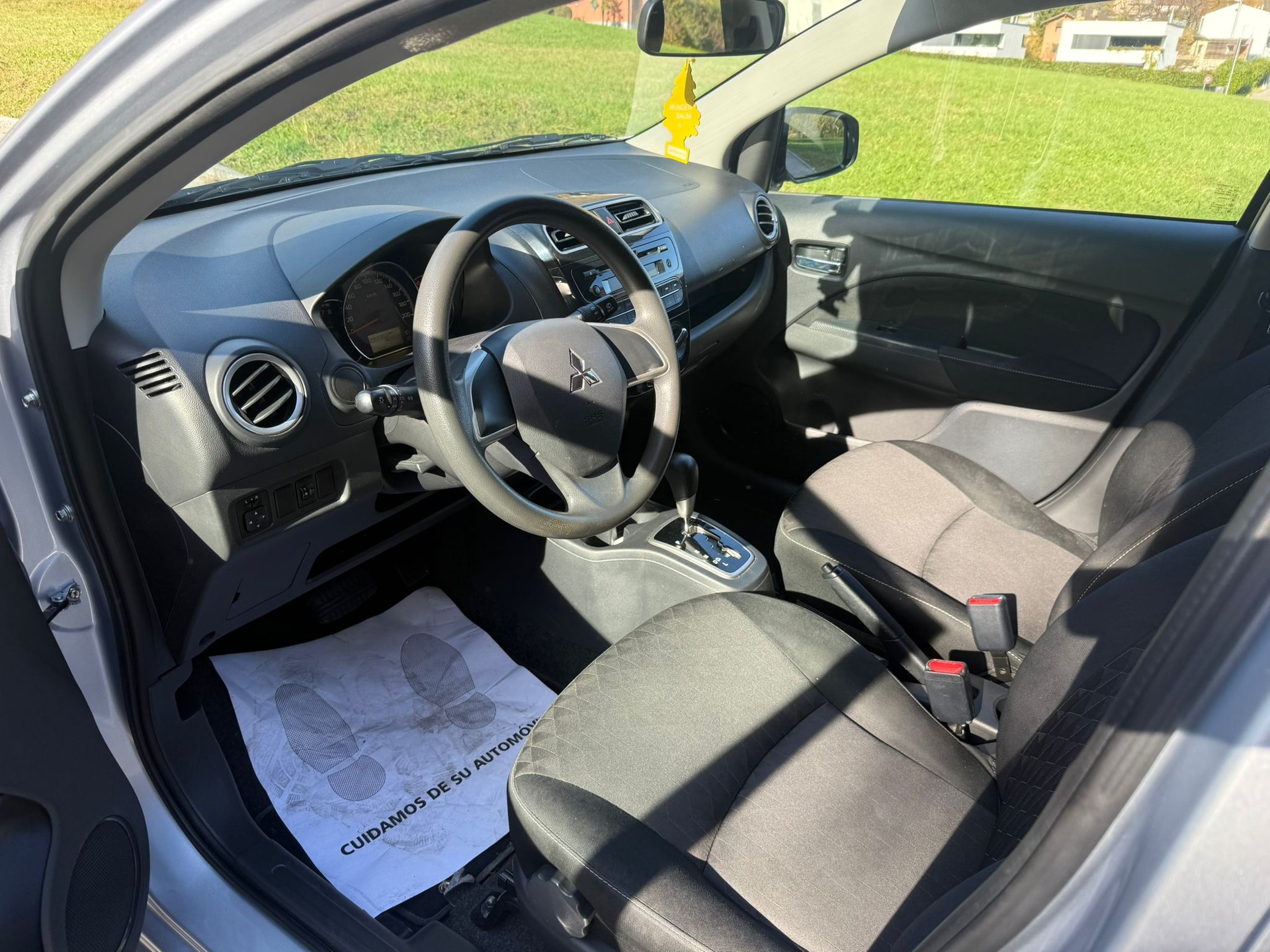 MITSUBISHI Space Star 1.2 Pure CVT-image-9