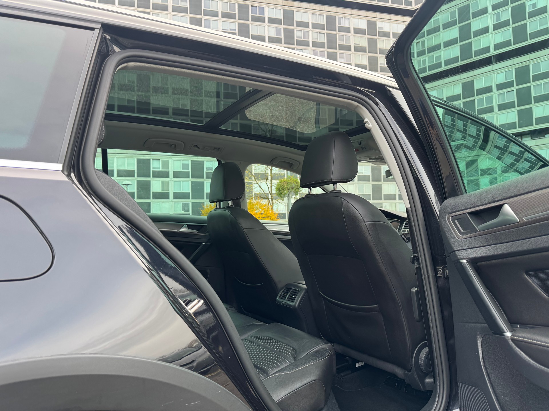 VW Golf 2.0 TDI Alltrack 4Motion DSG-image-12