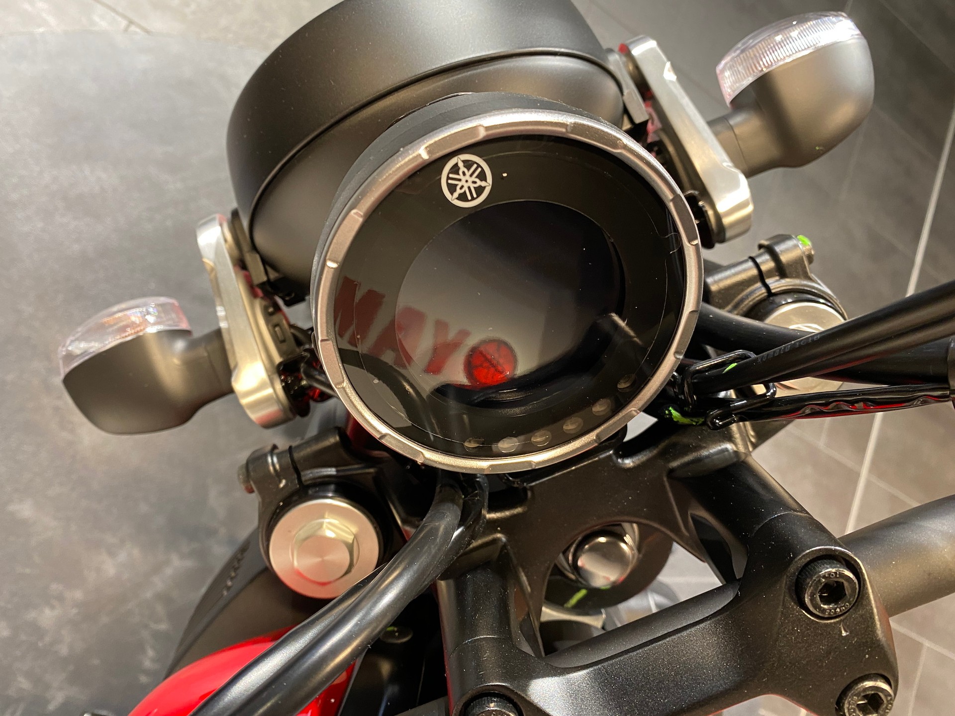 YAMAHA XSR 125-image-7