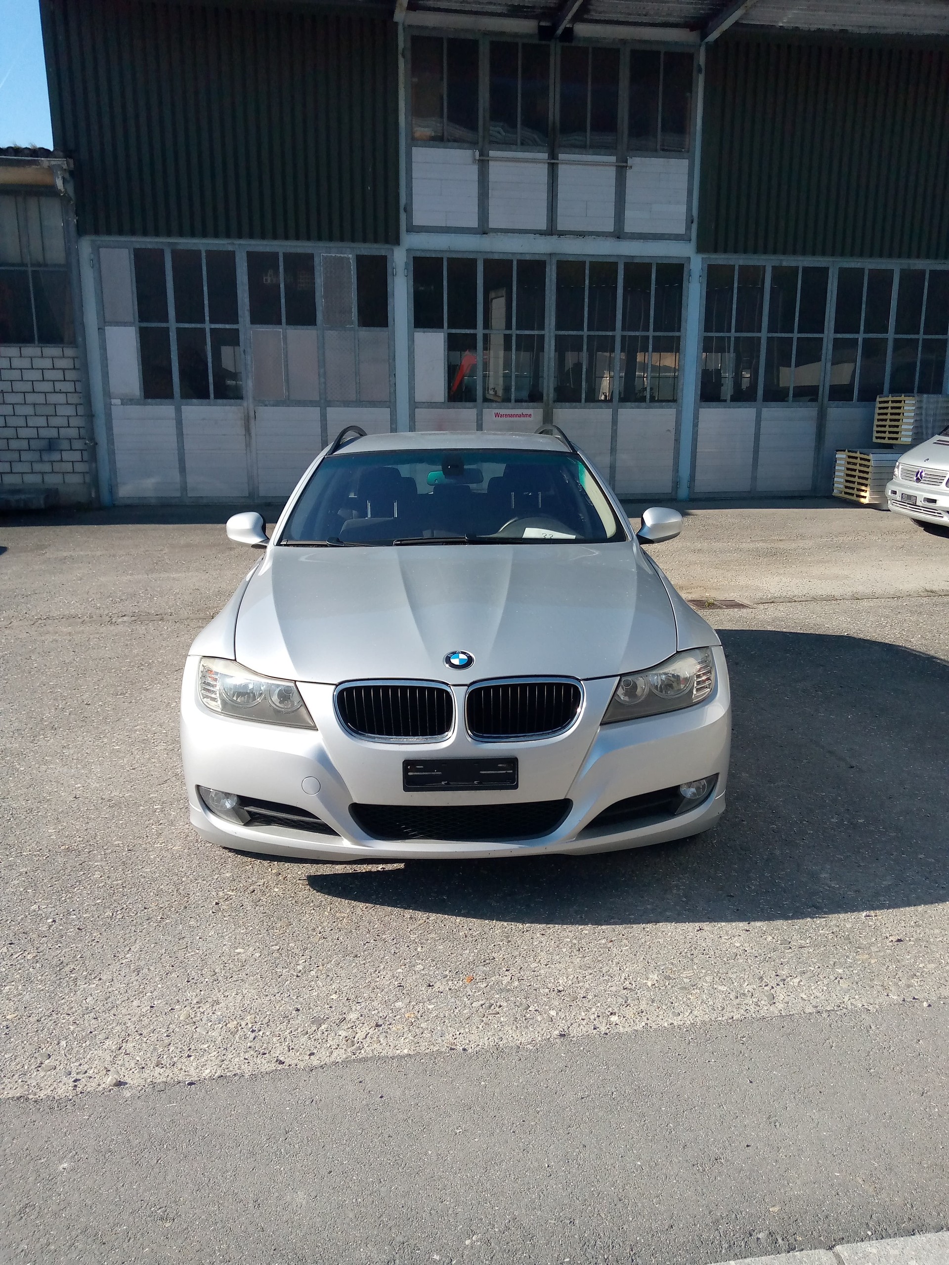 BMW 318i Touring