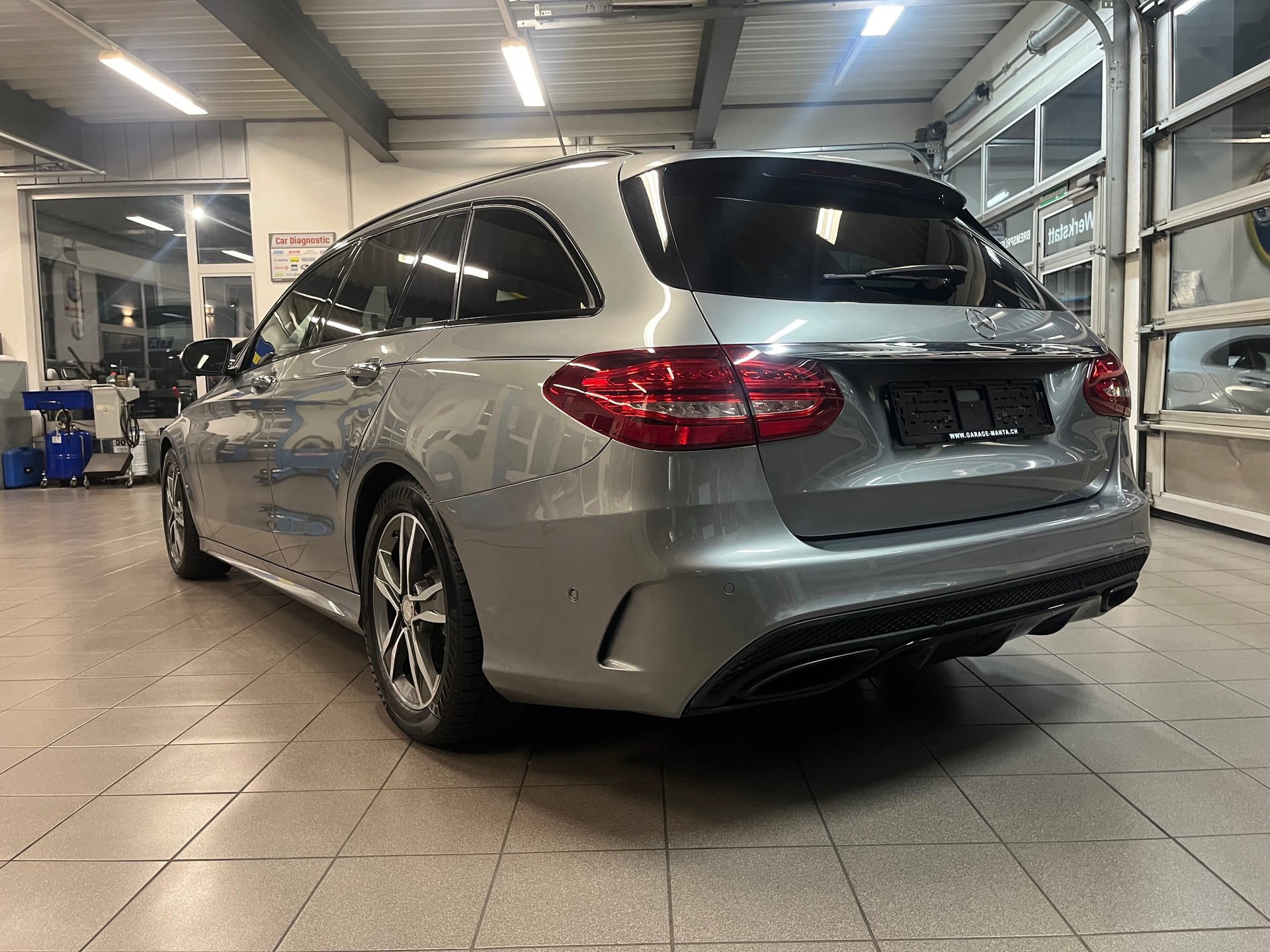 MERCEDES-BENZ C 250 AMG Line 7G-Tronic-image-7