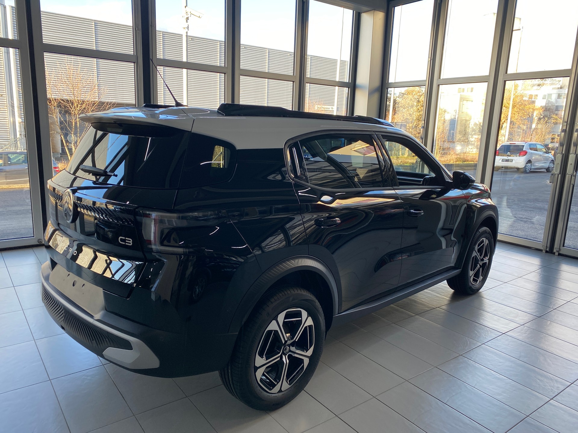 CITROEN C3 Aircross 1.2 MHEV Max-image-3