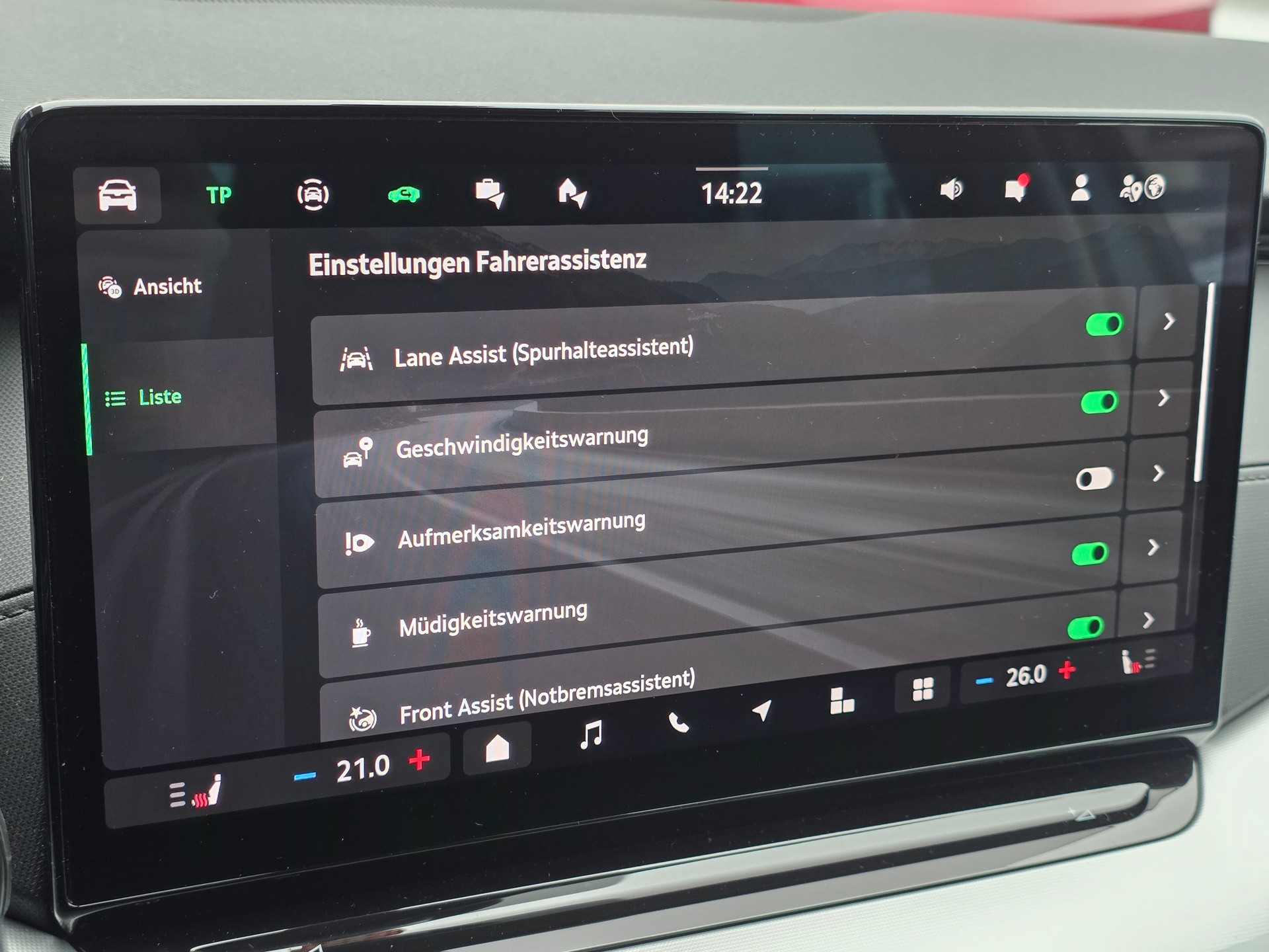 SKODA Octavia Combi 1.5 TSI Selection DSG-image-13