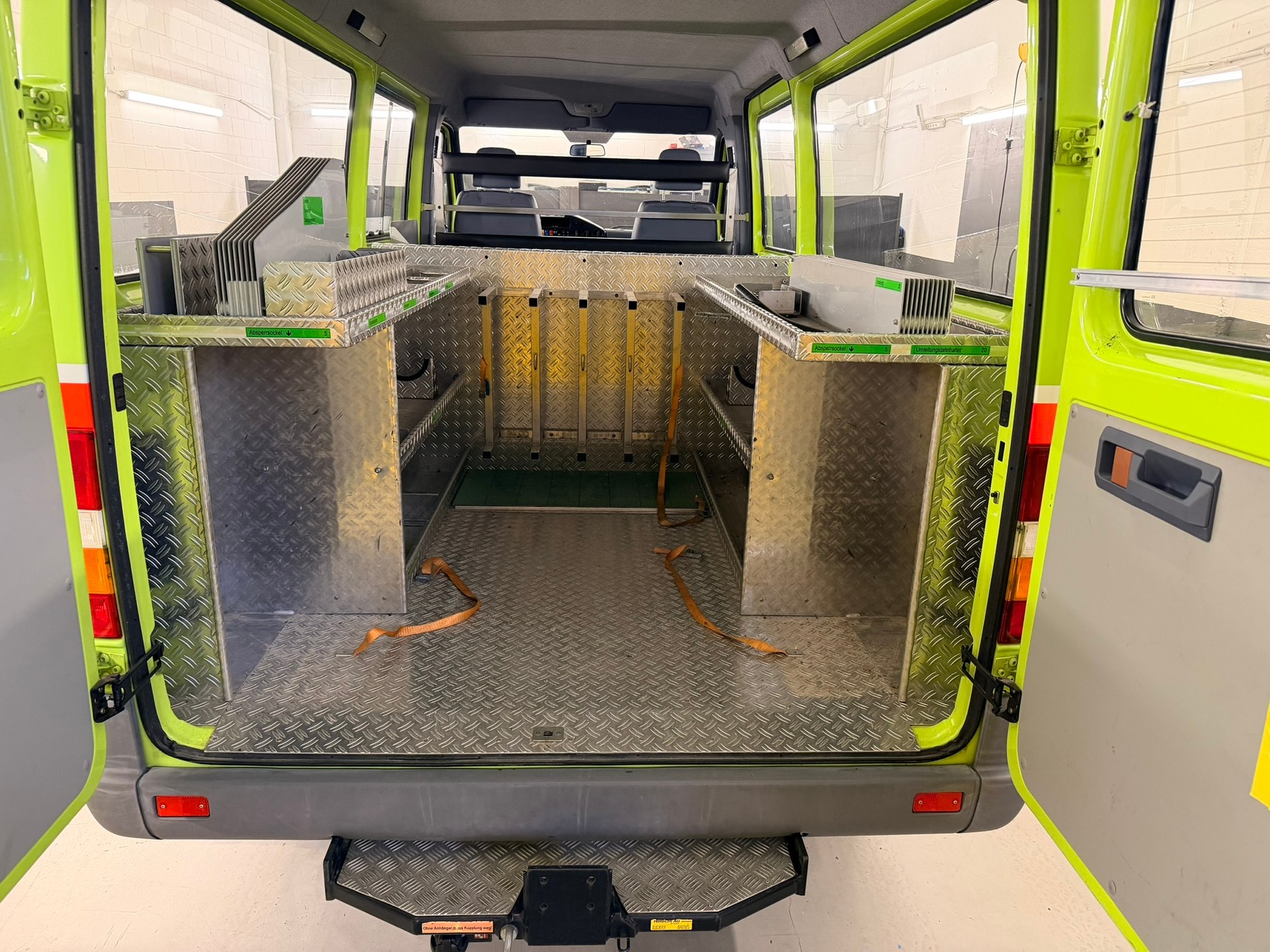 MERCEDES-BENZ Sprinter 314 4X4 FEUERWEHR-image-6
