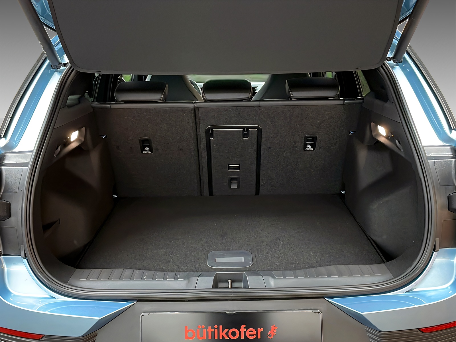 FORD Explorer Extended Range Premium AWD-image-12