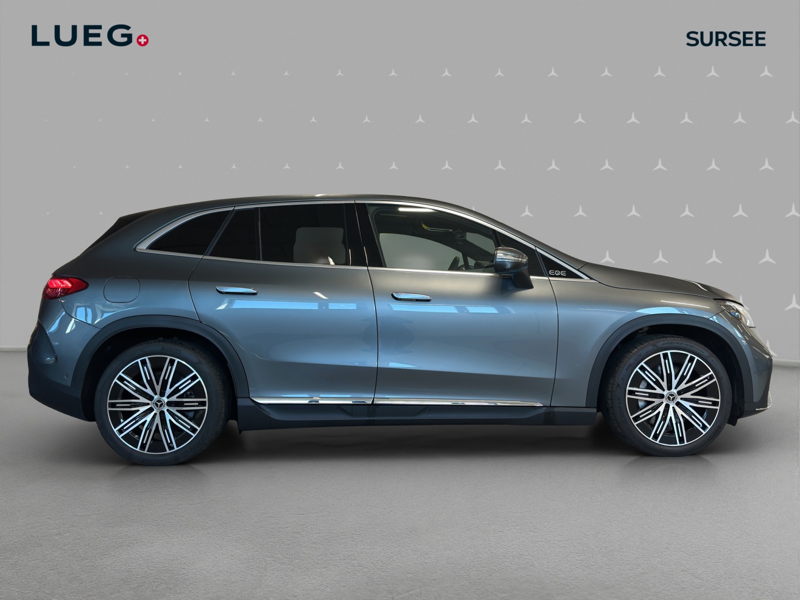MERCEDES-BENZ EQE SUV 500 4 Matic Executive Edition-image-3