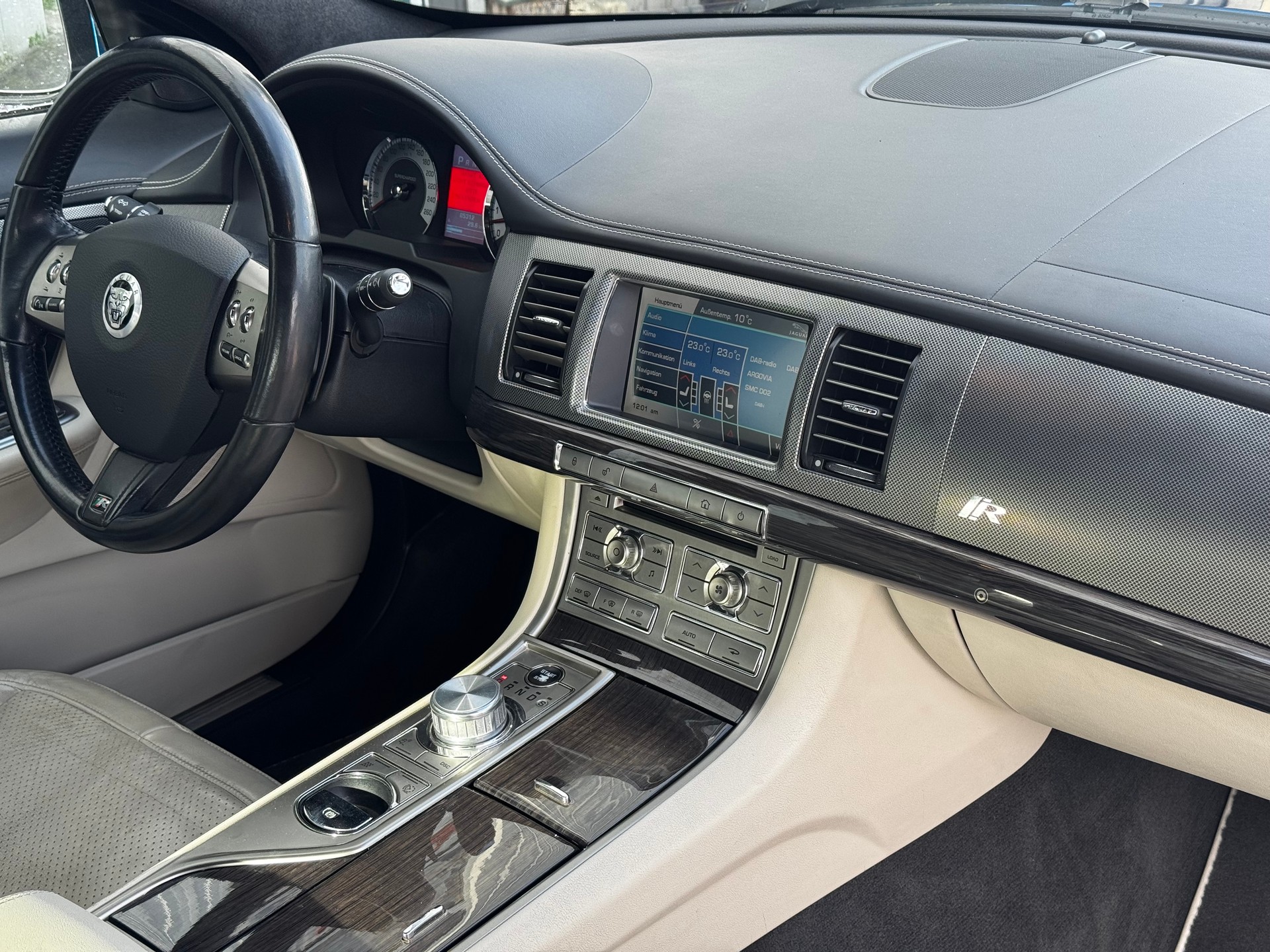 JAGUAR XF 5.0 V8 S/C XFR-image-10