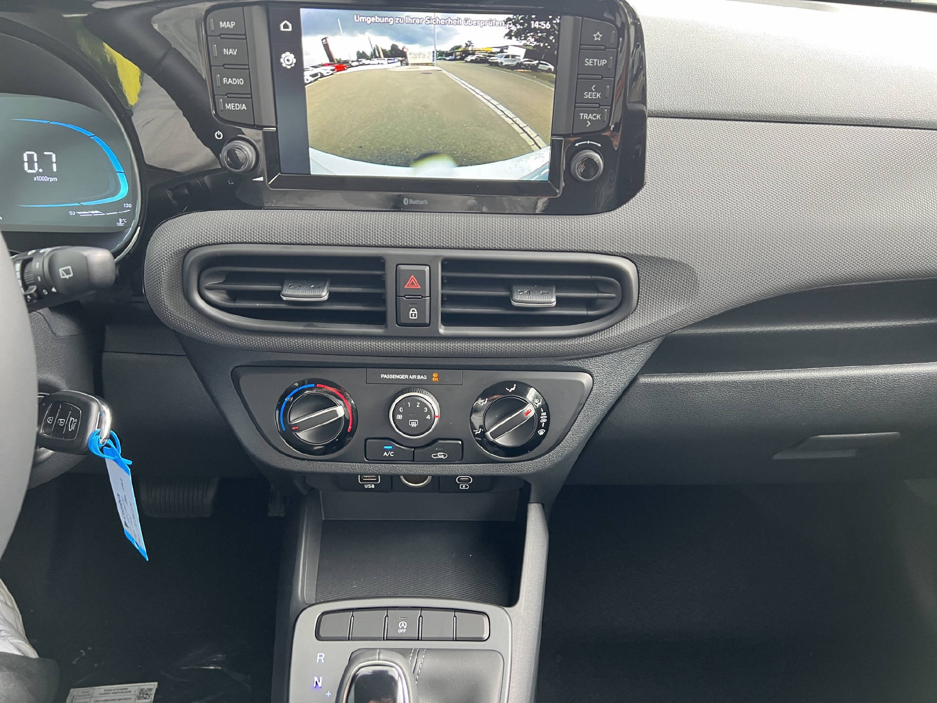 HYUNDAI i10 1.0 Origo-image-12