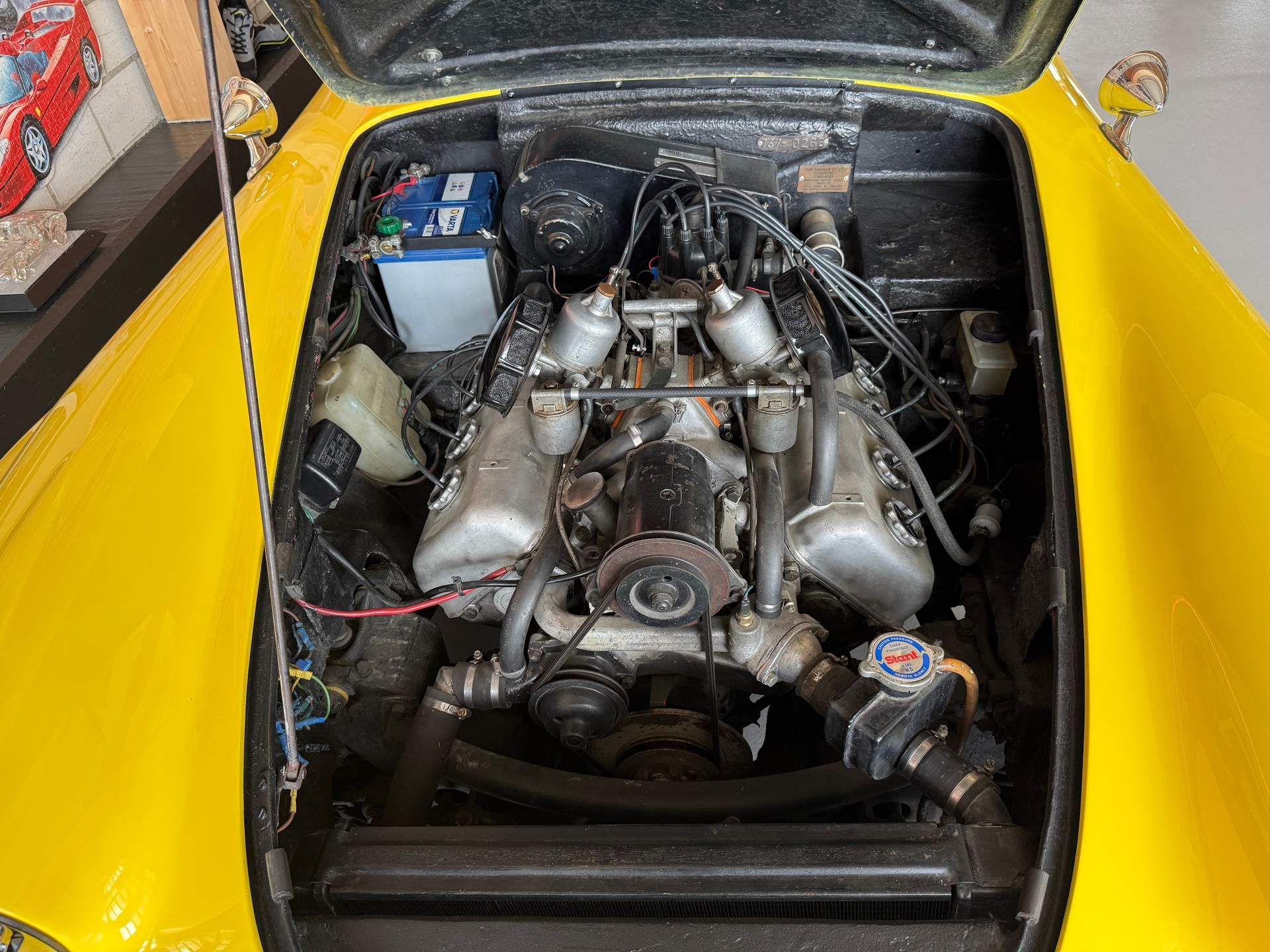 DAIMLER (GB) SP 250 2.5 V8 DART ROADSTER VETERAN-image-15