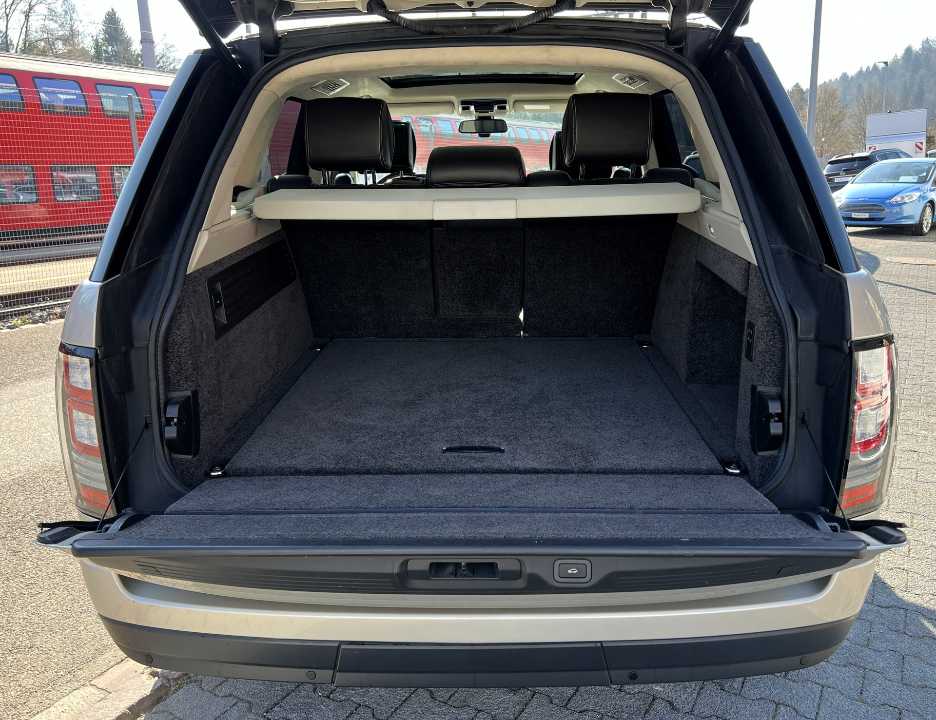 LAND ROVER Range Rover 5.0 V8 SC Autobiography Automatic-image-12