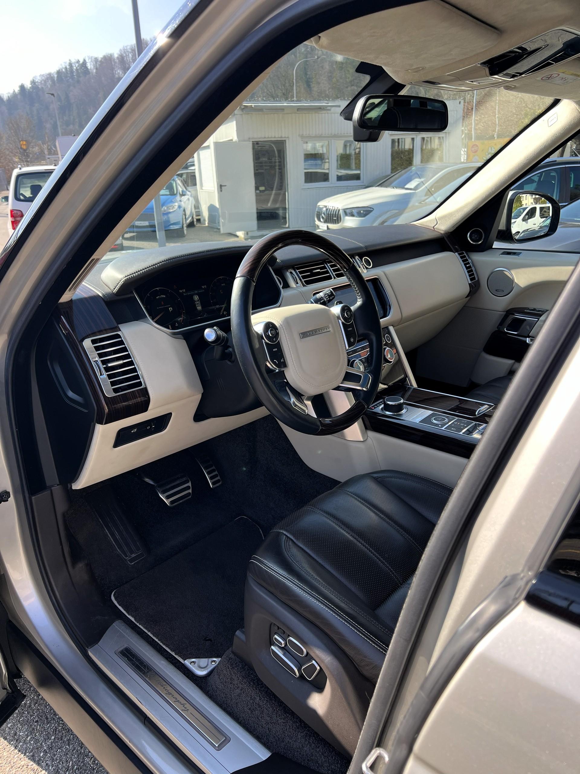 LAND ROVER Range Rover 5.0 V8 SC Autobiography Automatic-image-19