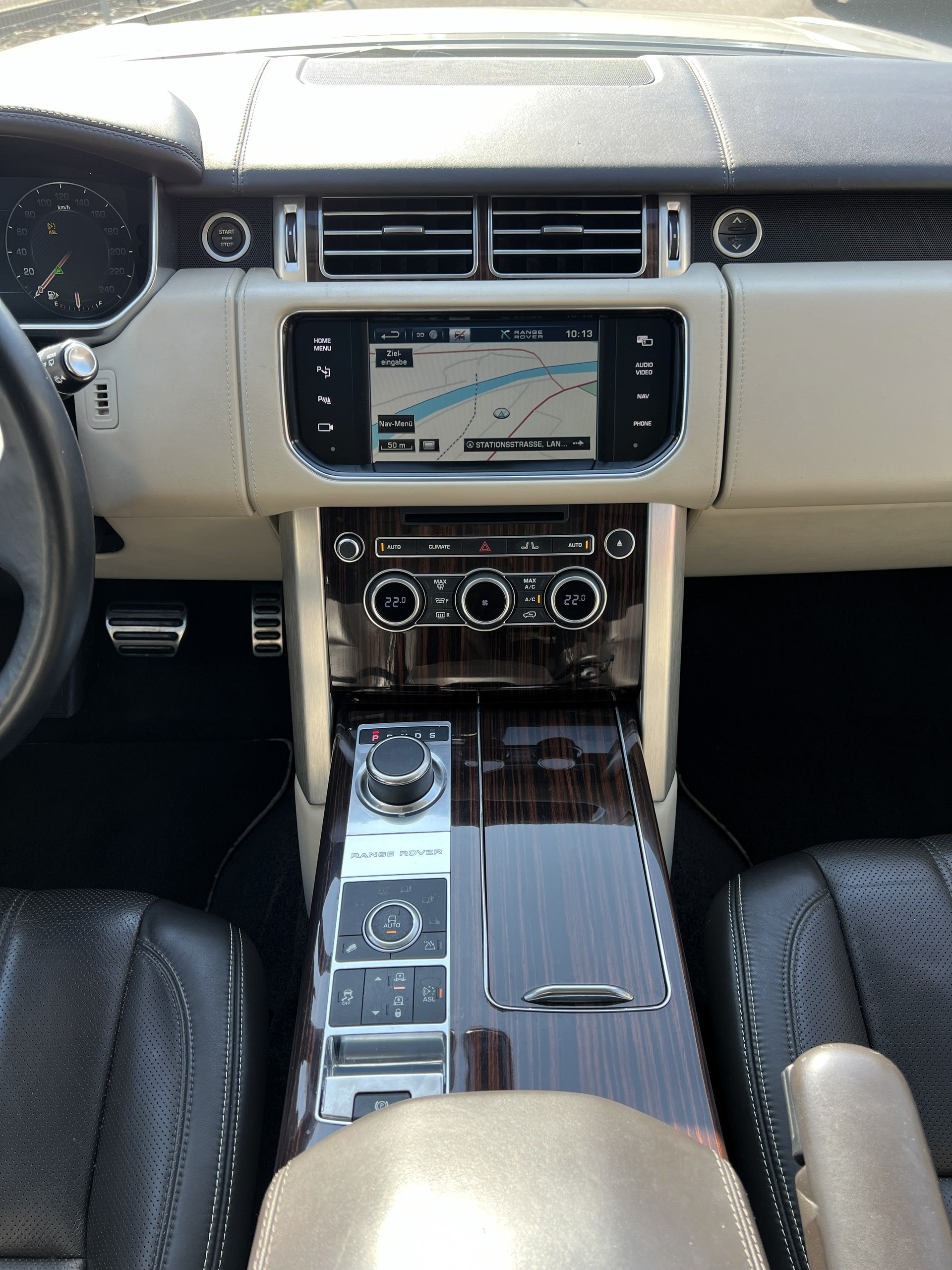 LAND ROVER Range Rover 5.0 V8 SC Autobiography Automatic-image-23