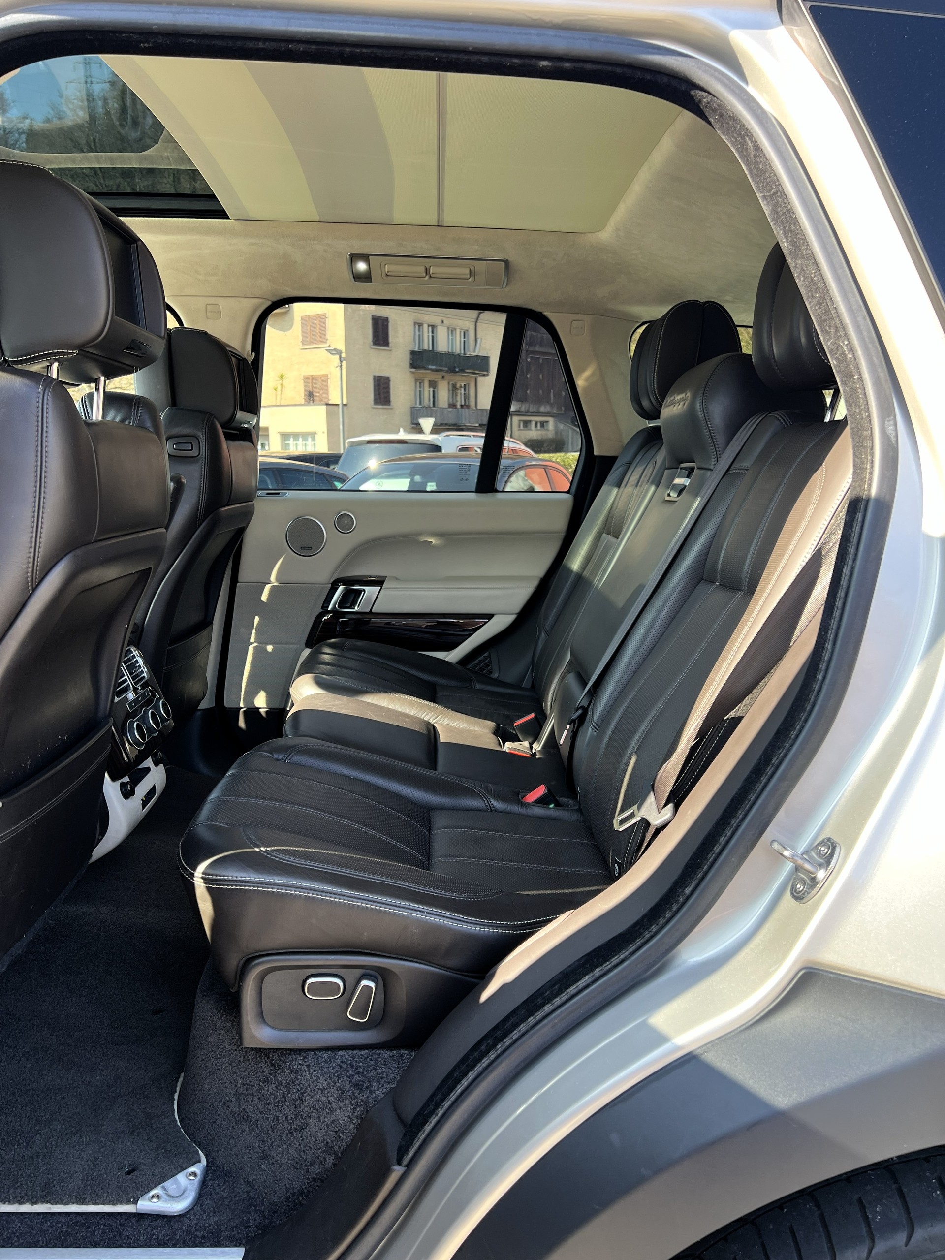 LAND ROVER Range Rover 5.0 V8 SC Autobiography Automatic-image-13