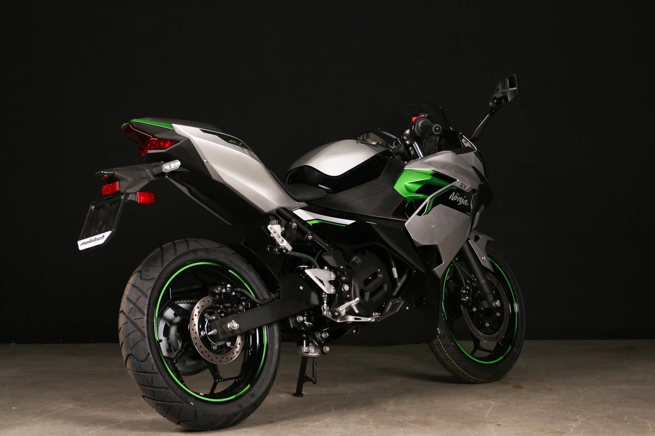 KAWASAKI Ninja E 1-image-2