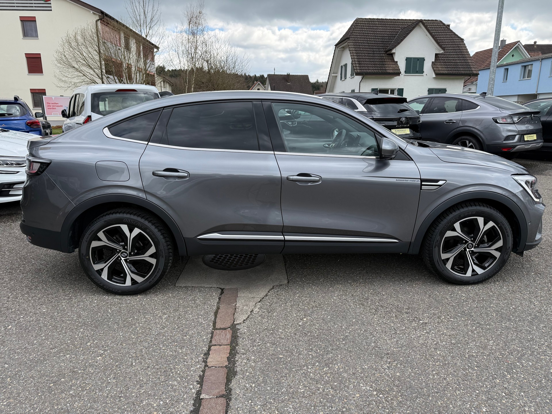 RENAULT Arkana 1.3 TCe Techno EDC-image-6