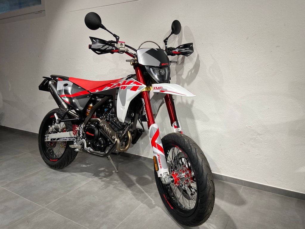 FANTIC XMF 125 Motard-image-0