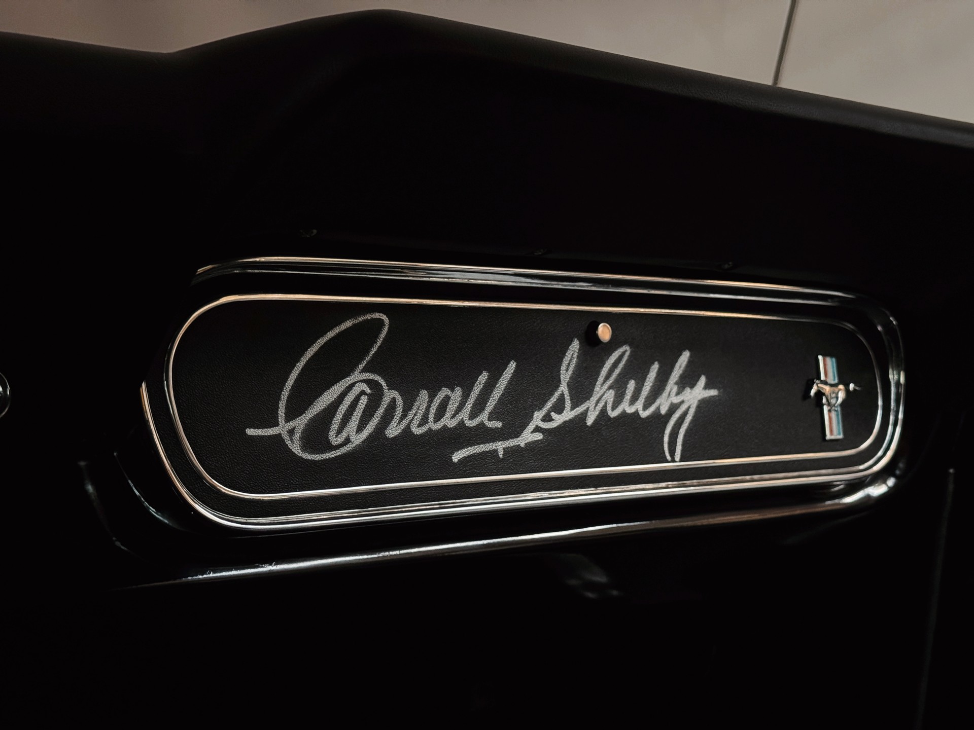 FORD Mustang Shelby GT 350-image-22