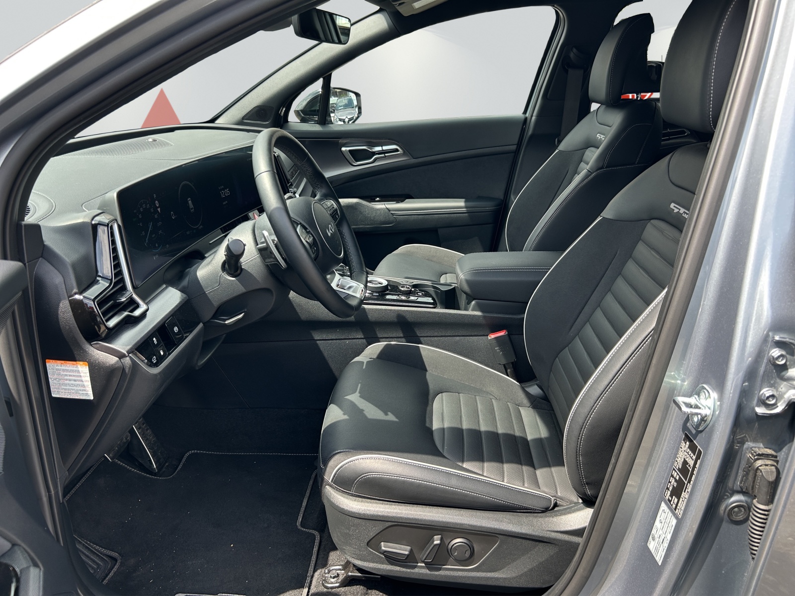 KIA Sportage 1.6 T-GDi PHEV GT-Line-image-7