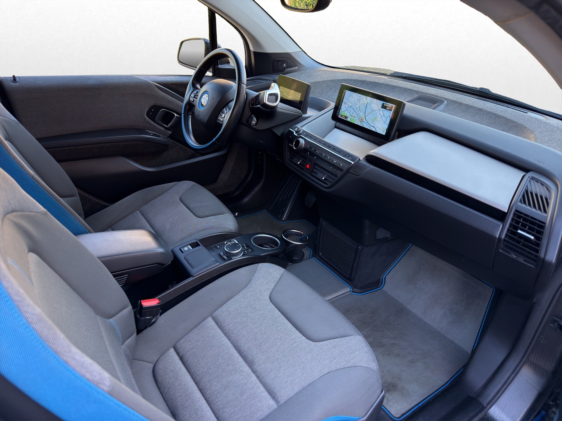 BMW i3 (60Ah) Range Extender-image-18