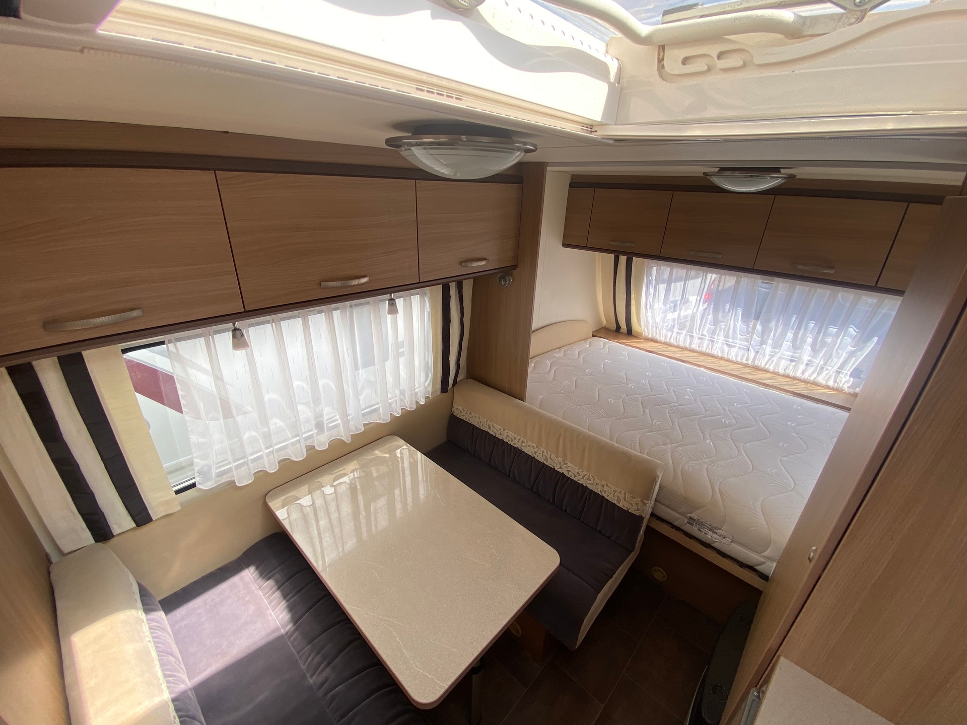BÜRSTNER Premio 480 TK-showroom-element-1