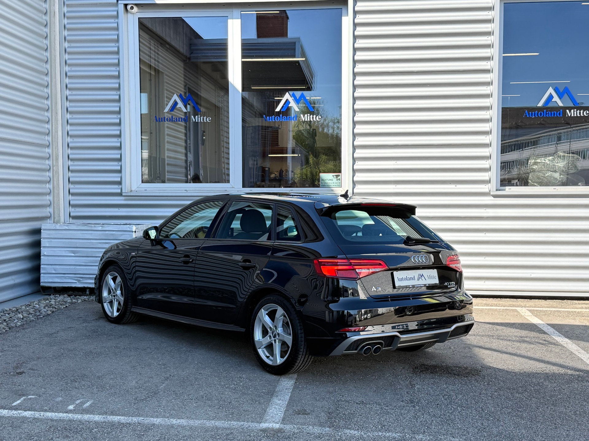 AUDI A3 Sportback 40 TDI Sport quattro S-tronic-image-5