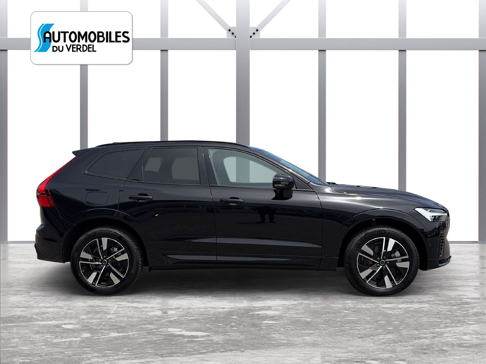 VOLVO XC60 2.0 T8 TE Plus Dark eAWD-image-5