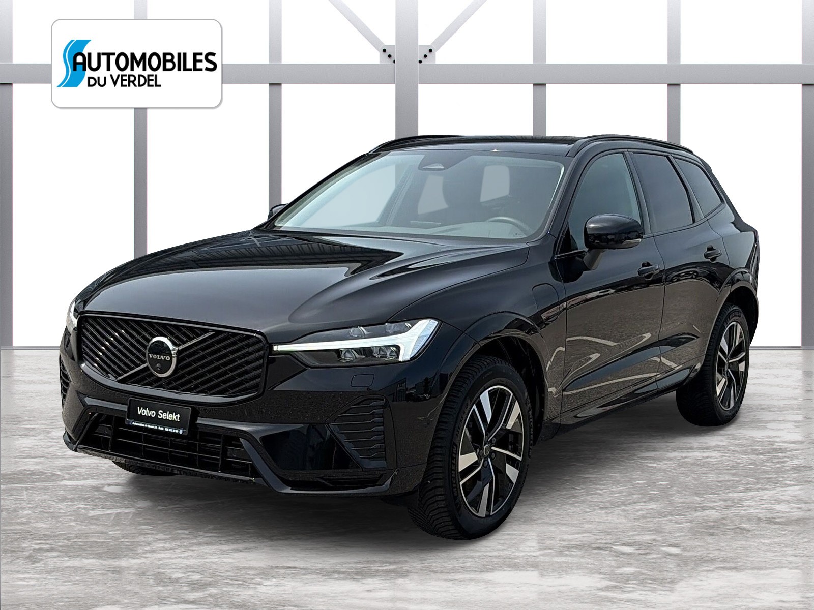 VOLVO XC60 2.0 T8 TE Plus Dark eAWD