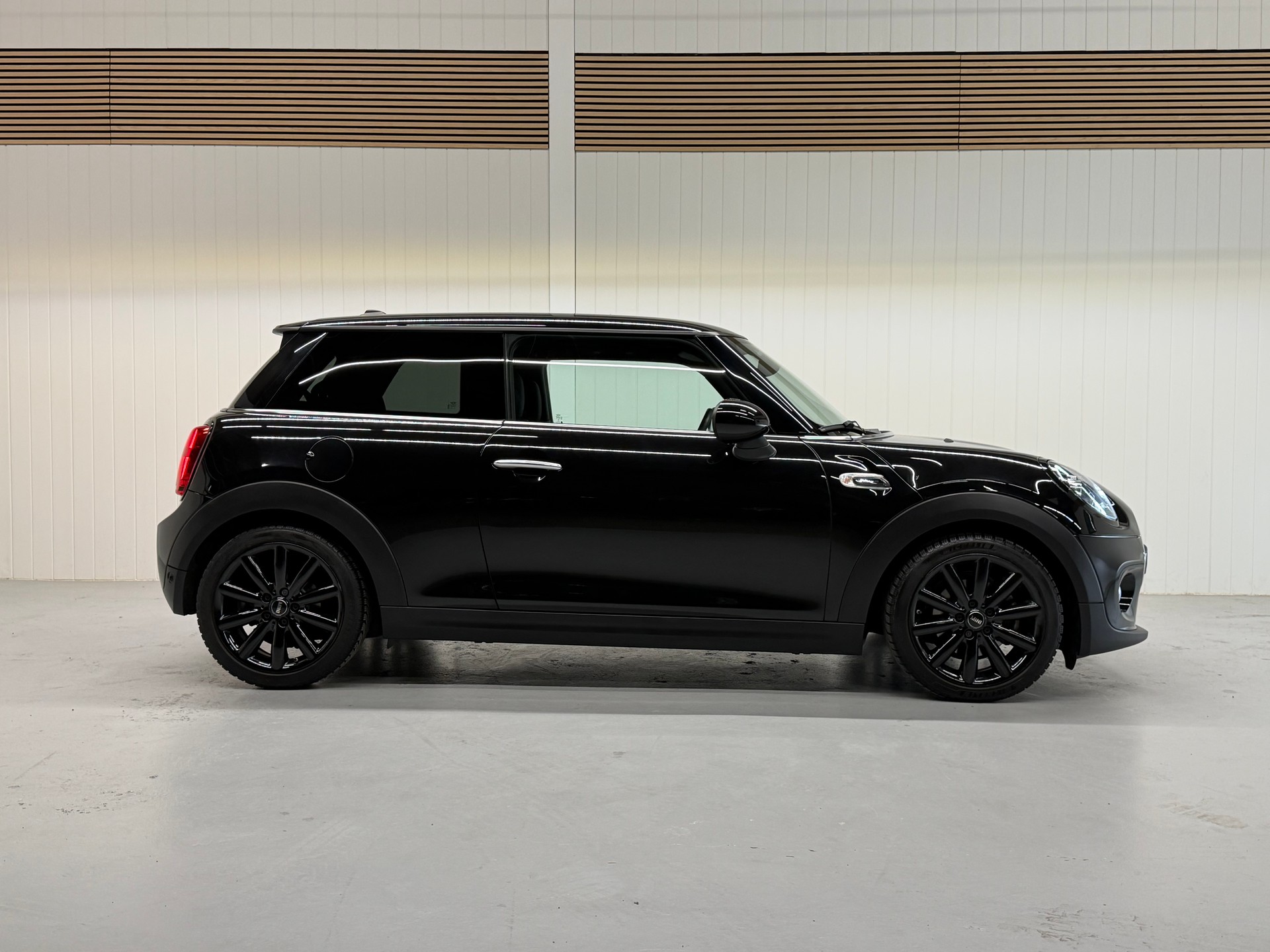 MINI Cooper Blackyard Steptronic DKG Frisch ab MFK & Service-image-5