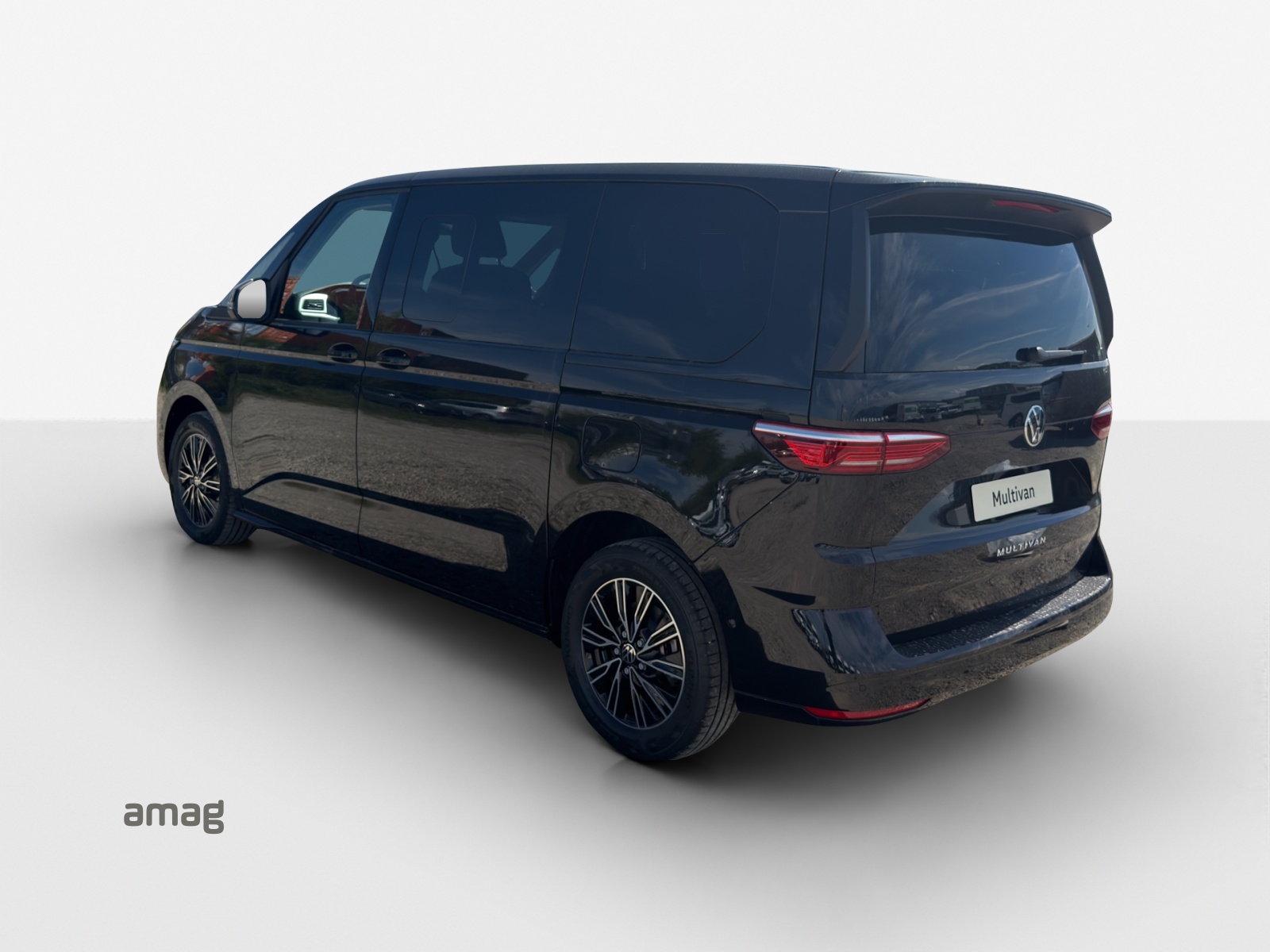 VW Multivan 2.0 TSI Liberty DSG-showroom-element-2